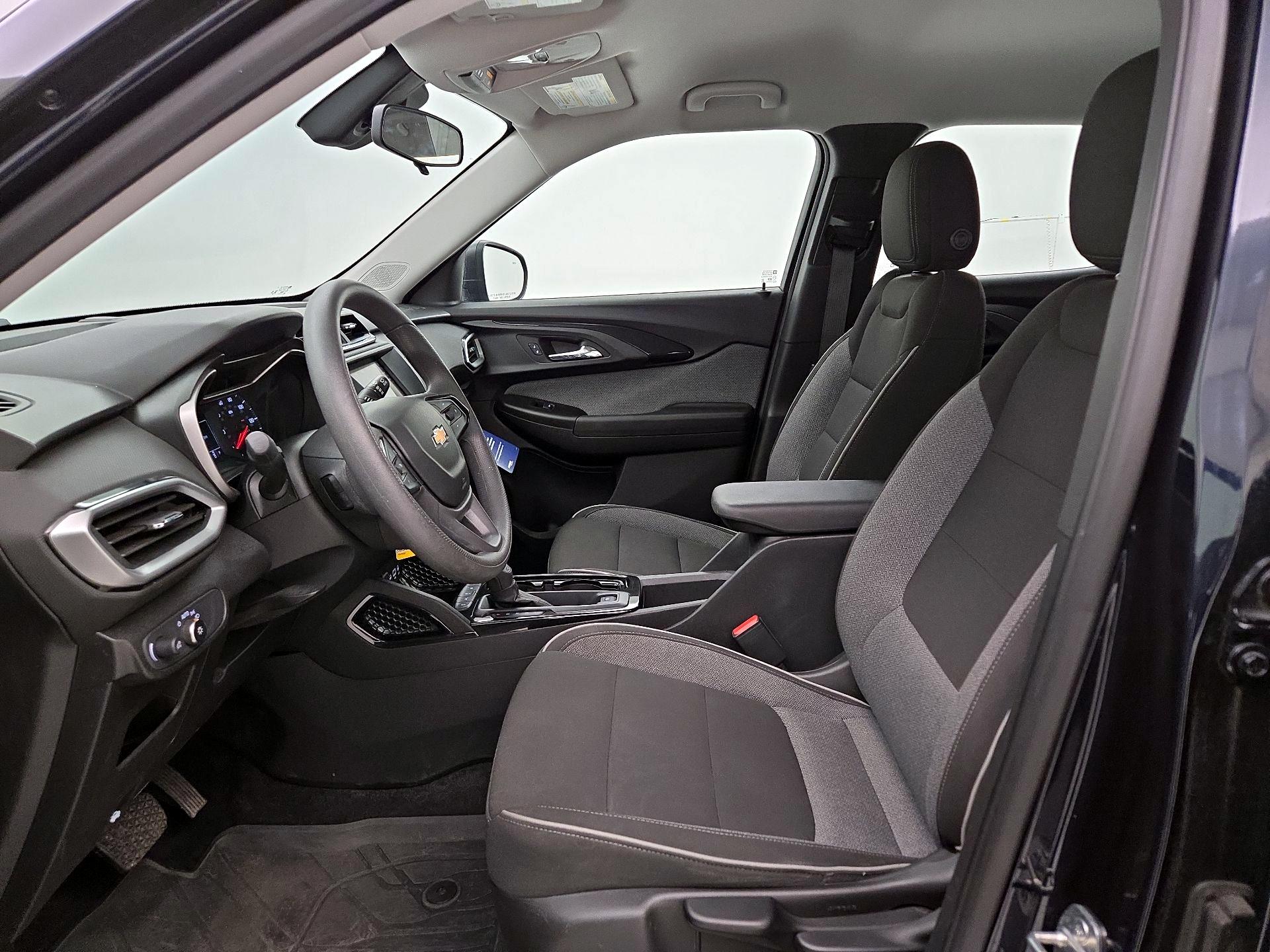 Thumbnail: 2021 Chevrolet TrailBlazer - 11