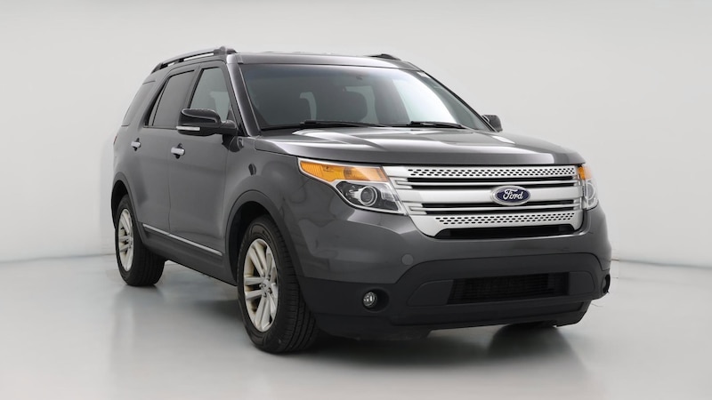 2015 Ford Explorer XLT Hero Image