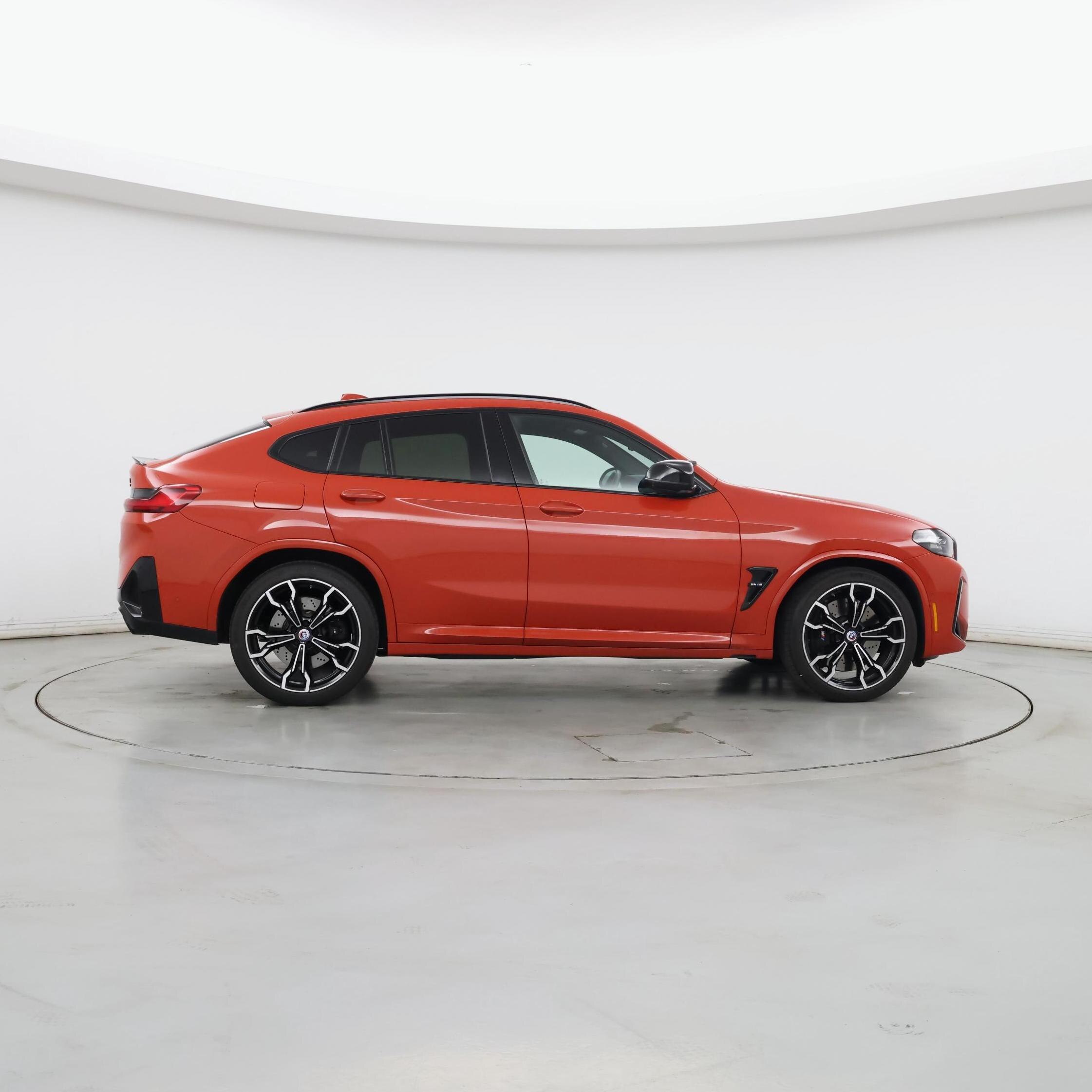 Thumbnail: 2023 BMW X4 - 7