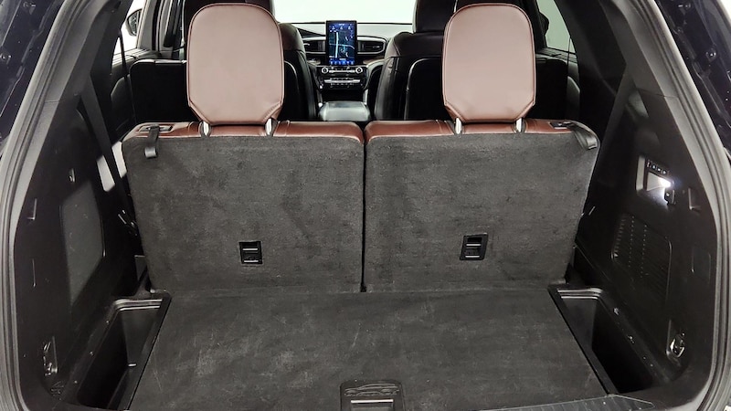 2021 Ford Explorer Platinum 23