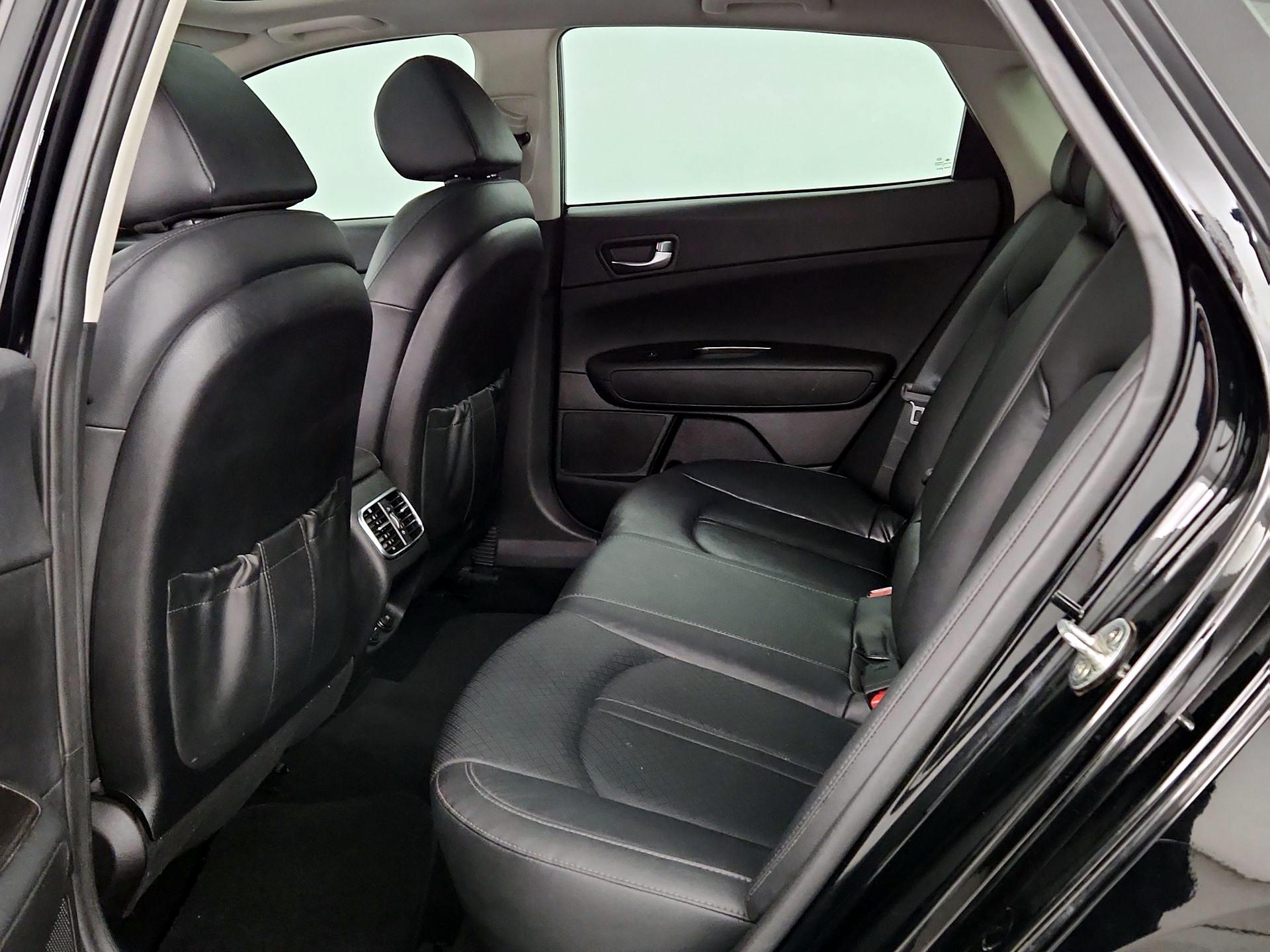 Thumbnail: 2019 Kia Optima - 20