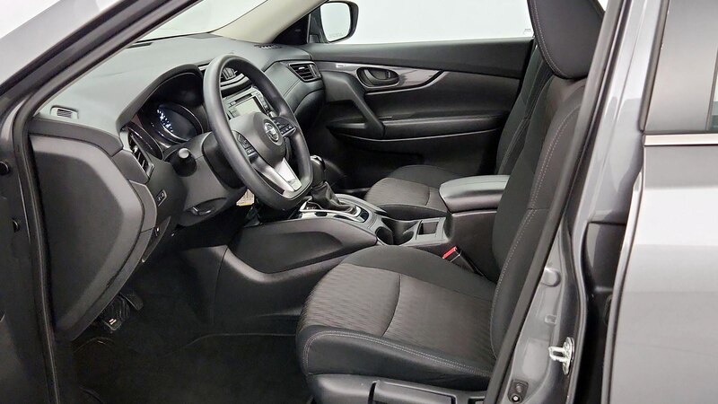 2020 Nissan Rogue S 11
