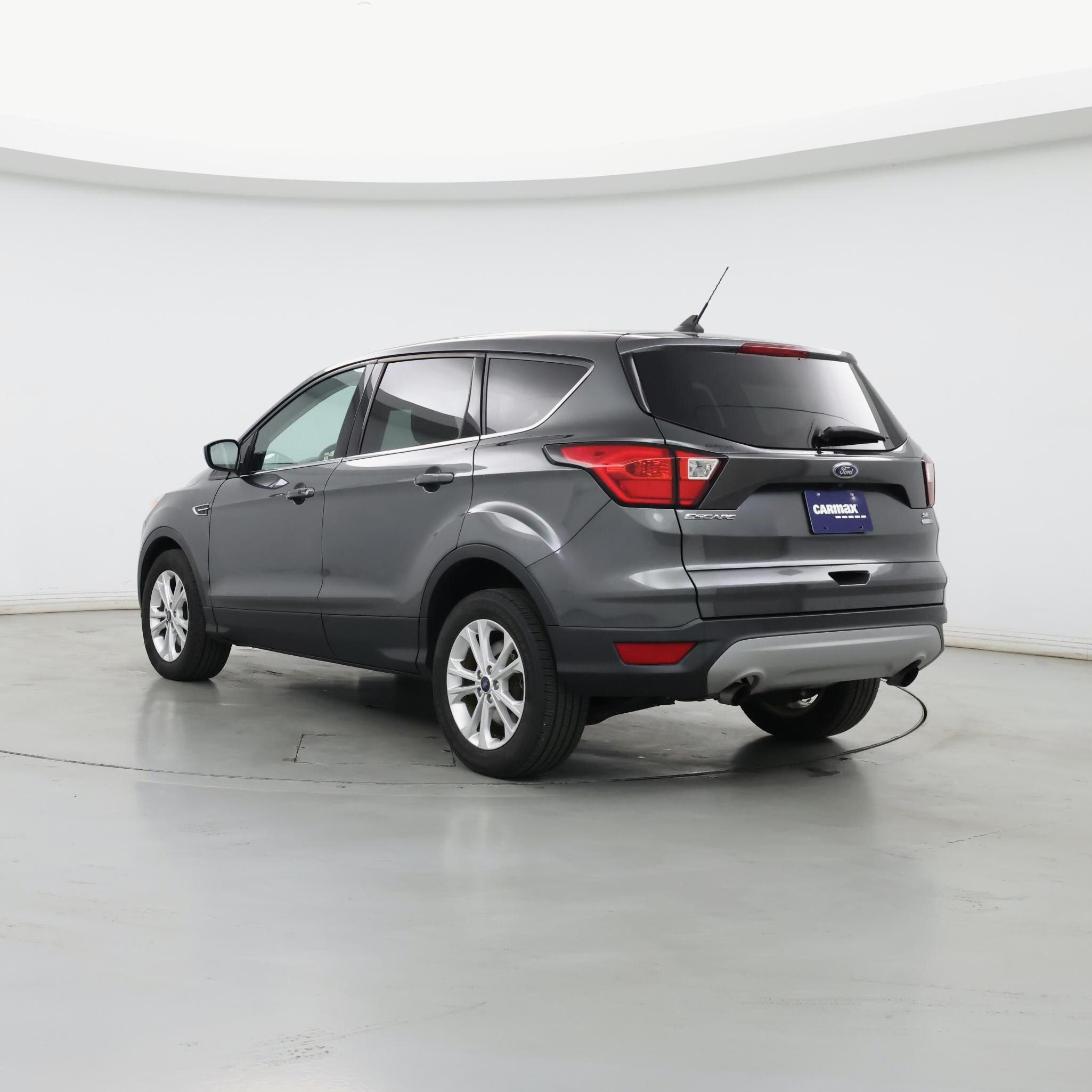 Thumbnail: 2019 Ford Escape - 2