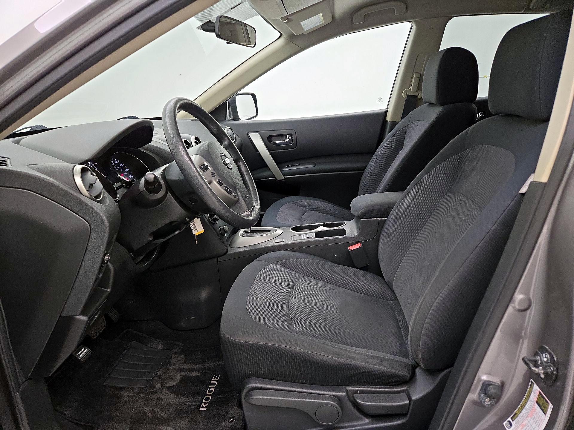 Thumbnail: 2013 Nissan Rogue - 11