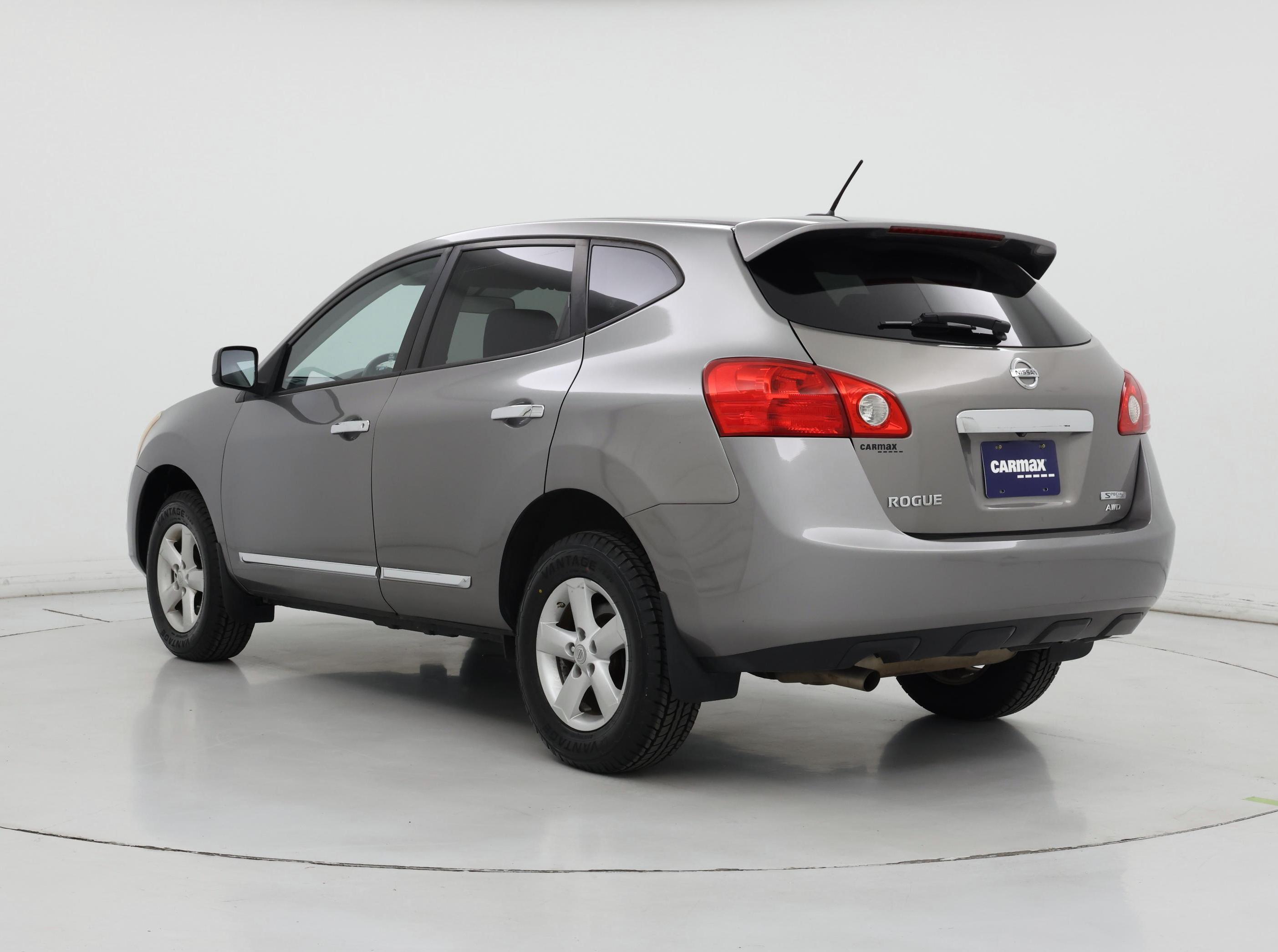Thumbnail: 2013 Nissan Rogue - 2