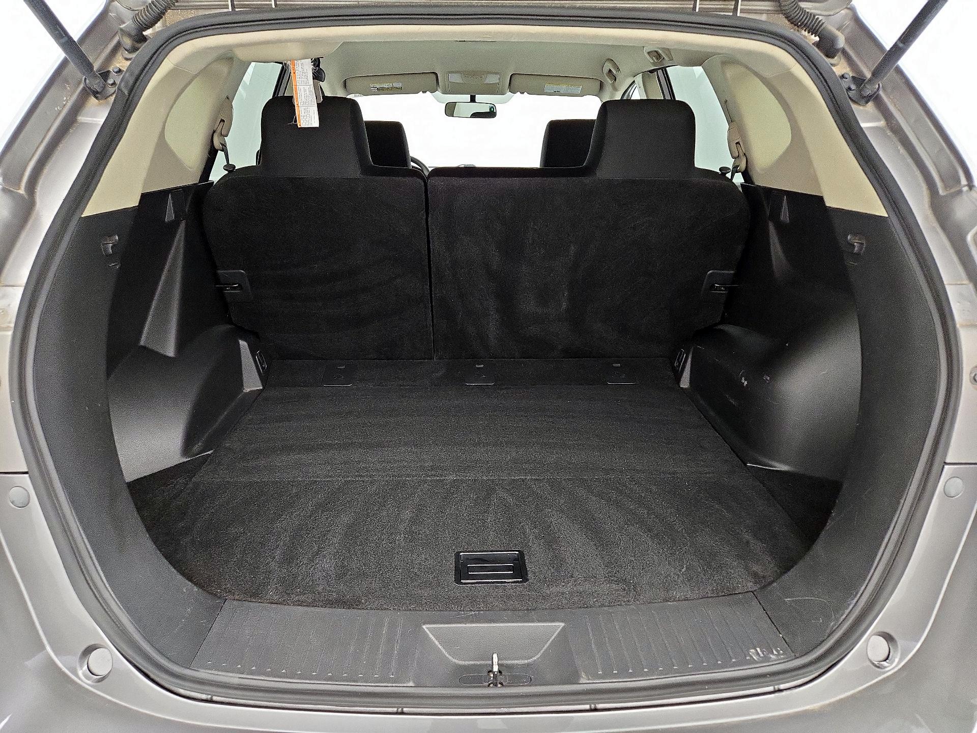 Thumbnail: 2013 Nissan Rogue - 20