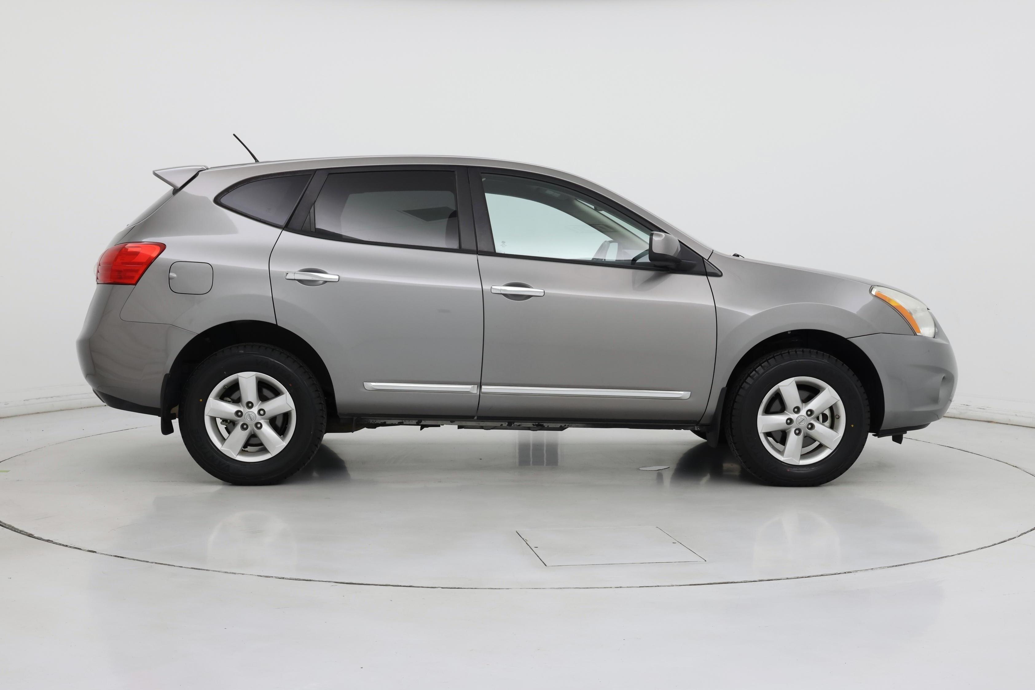 Thumbnail: 2013 Nissan Rogue - 7