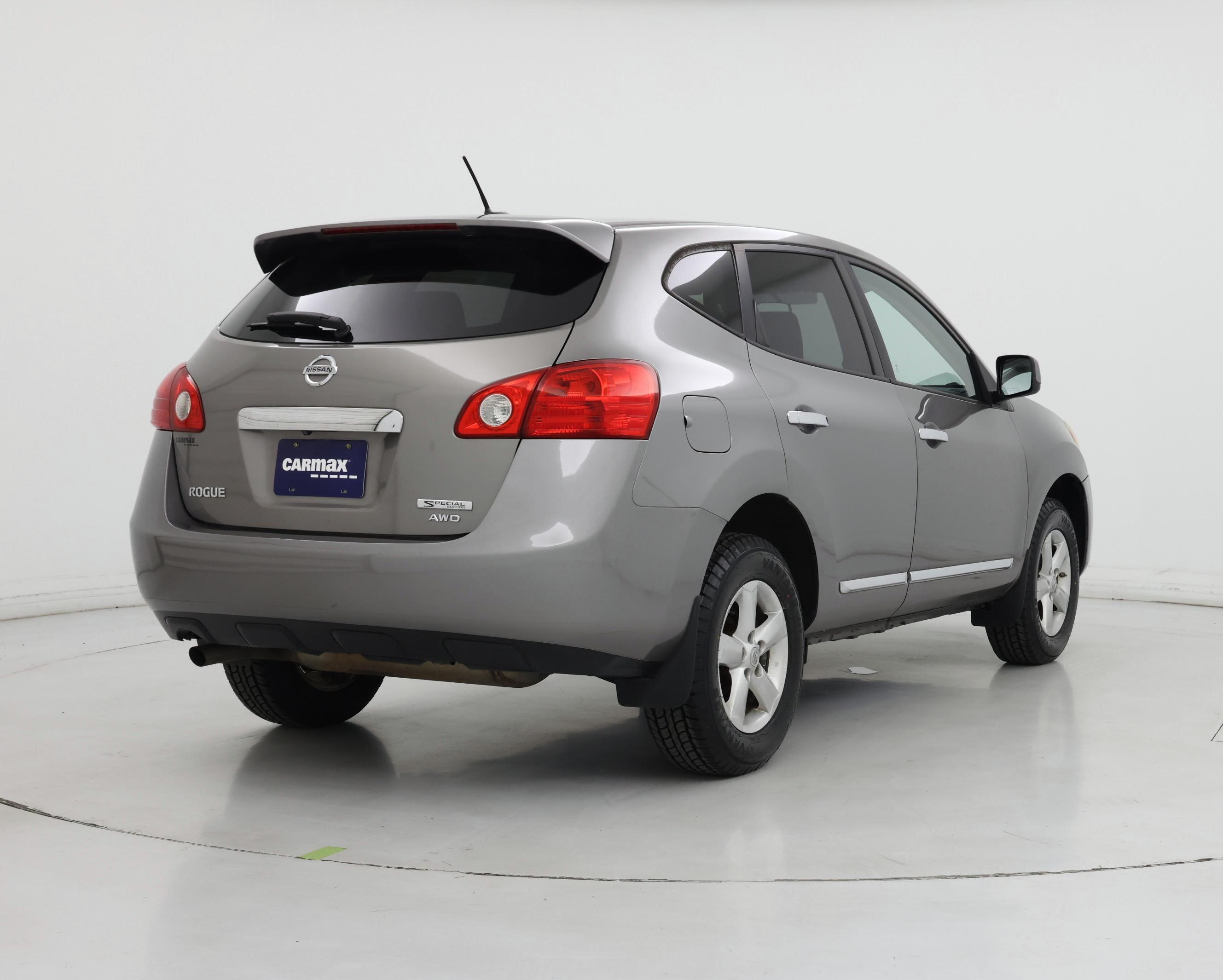 Thumbnail: 2013 Nissan Rogue - 8