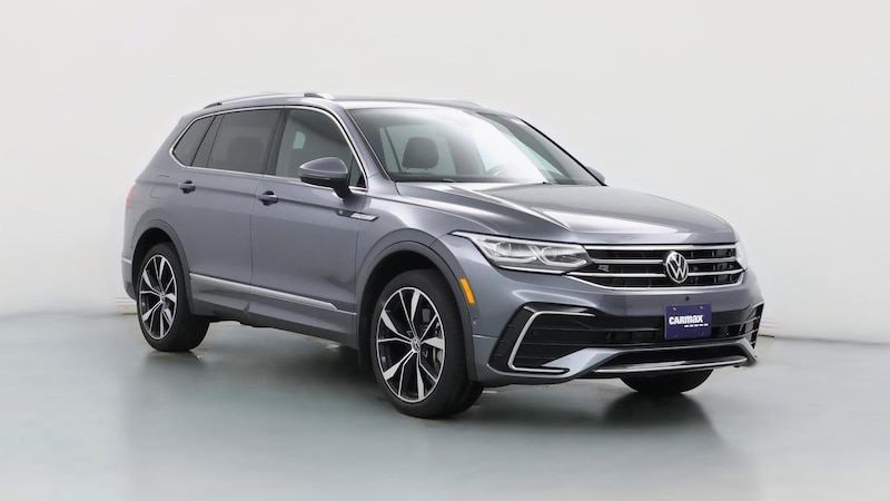 2022 Volkswagen Tiguan SE R-Line Hero Image