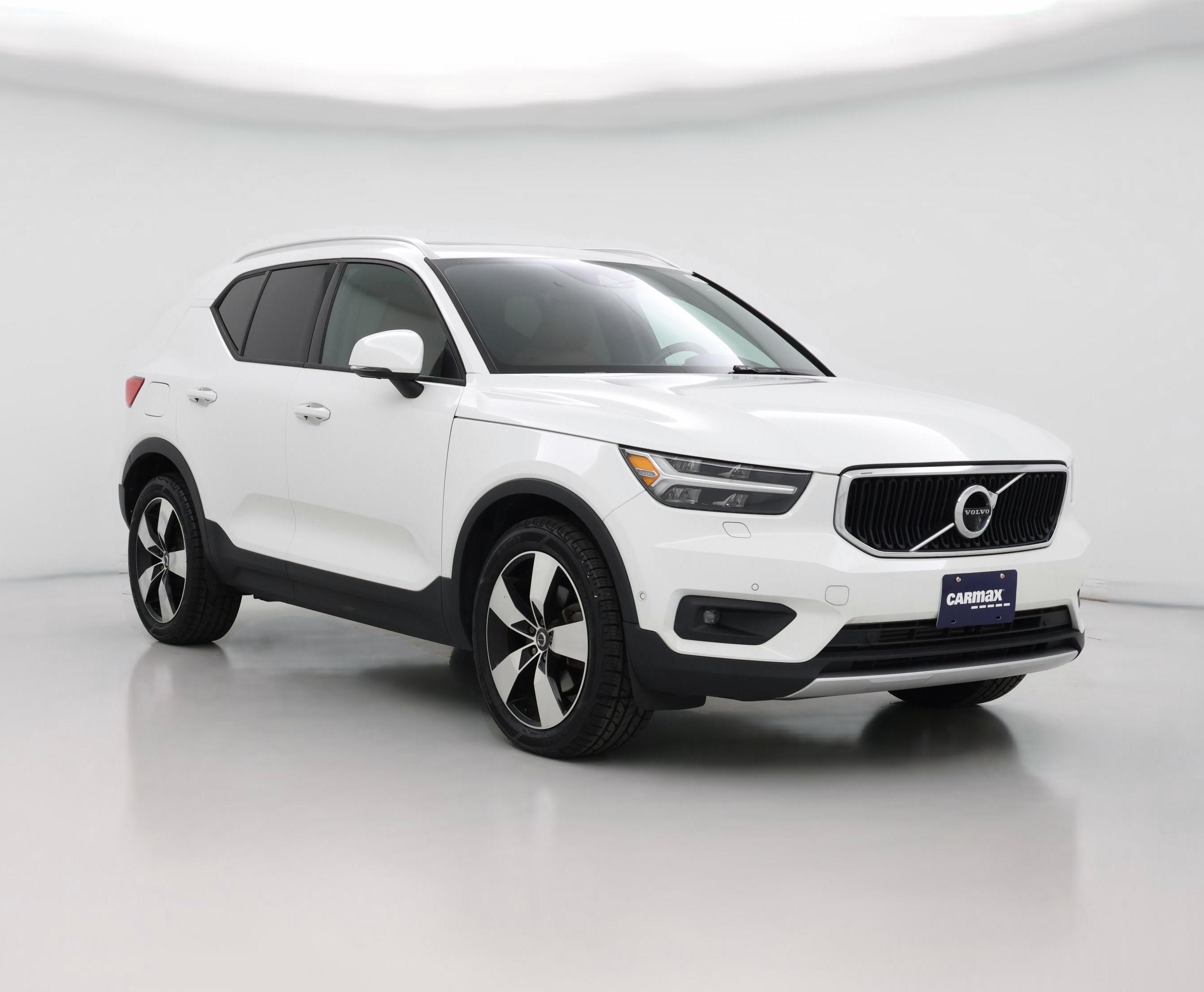 Thumbnail: 2019 Volvo XC40 - 1