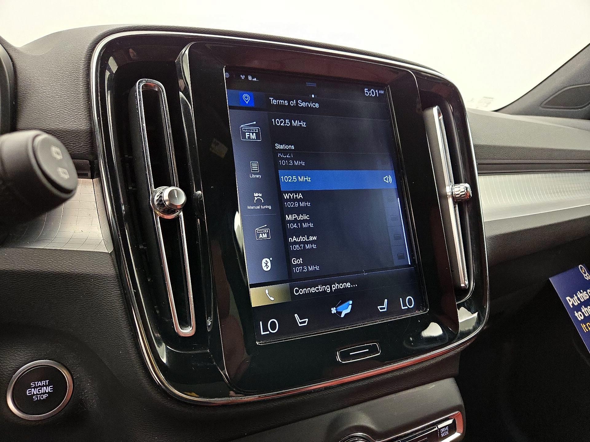 Thumbnail: 2019 Volvo XC40 - 15