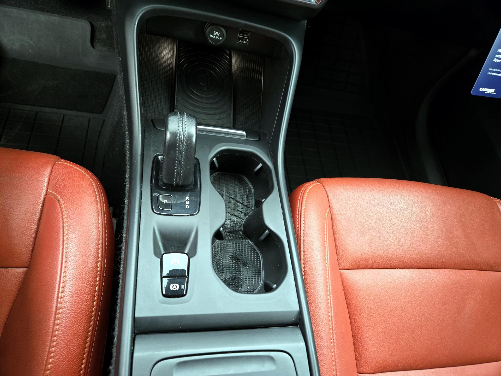 Thumbnail: 2019 Volvo XC40 - 17