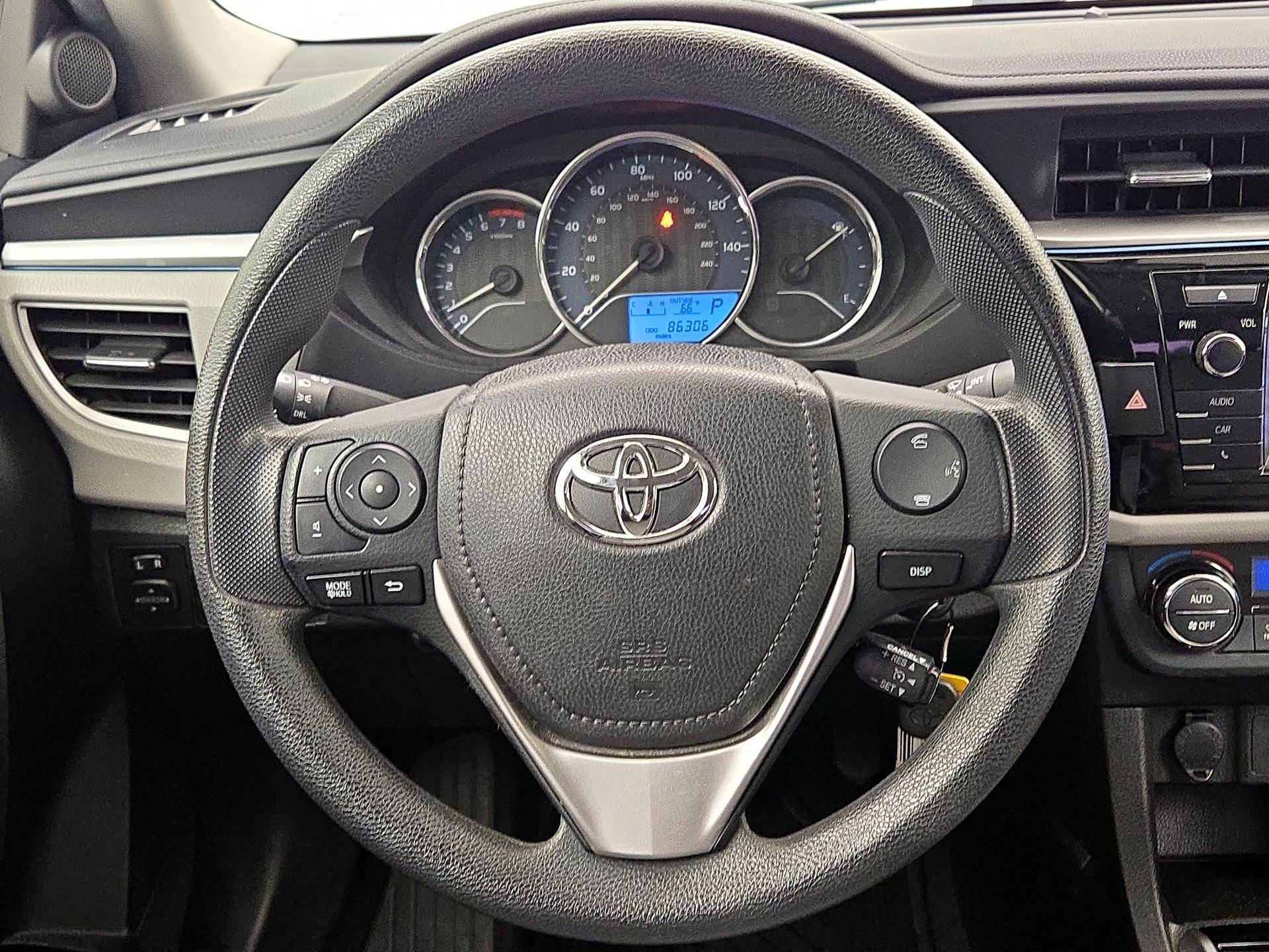 Thumbnail: 2016 Toyota Corolla - 10