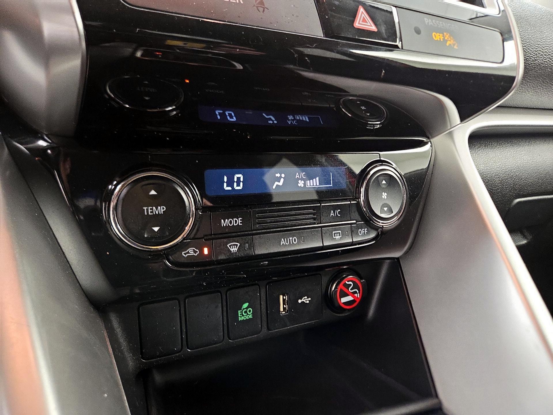 Thumbnail: 2018 Mitsubishi Eclipse Cross - 14