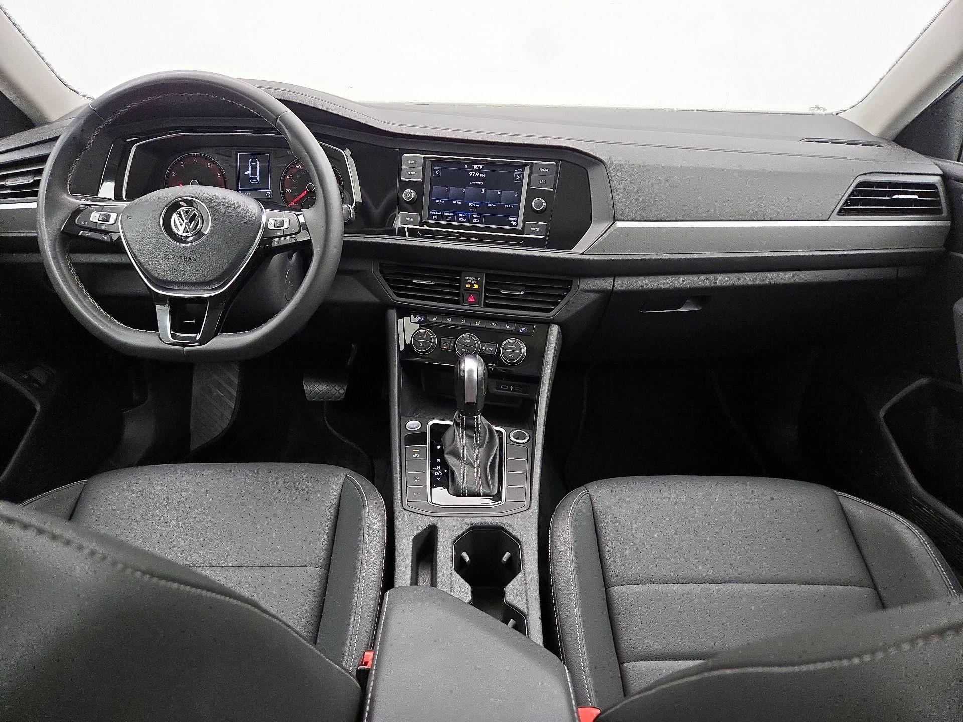 Thumbnail: 2021 Volkswagen Jetta - 9