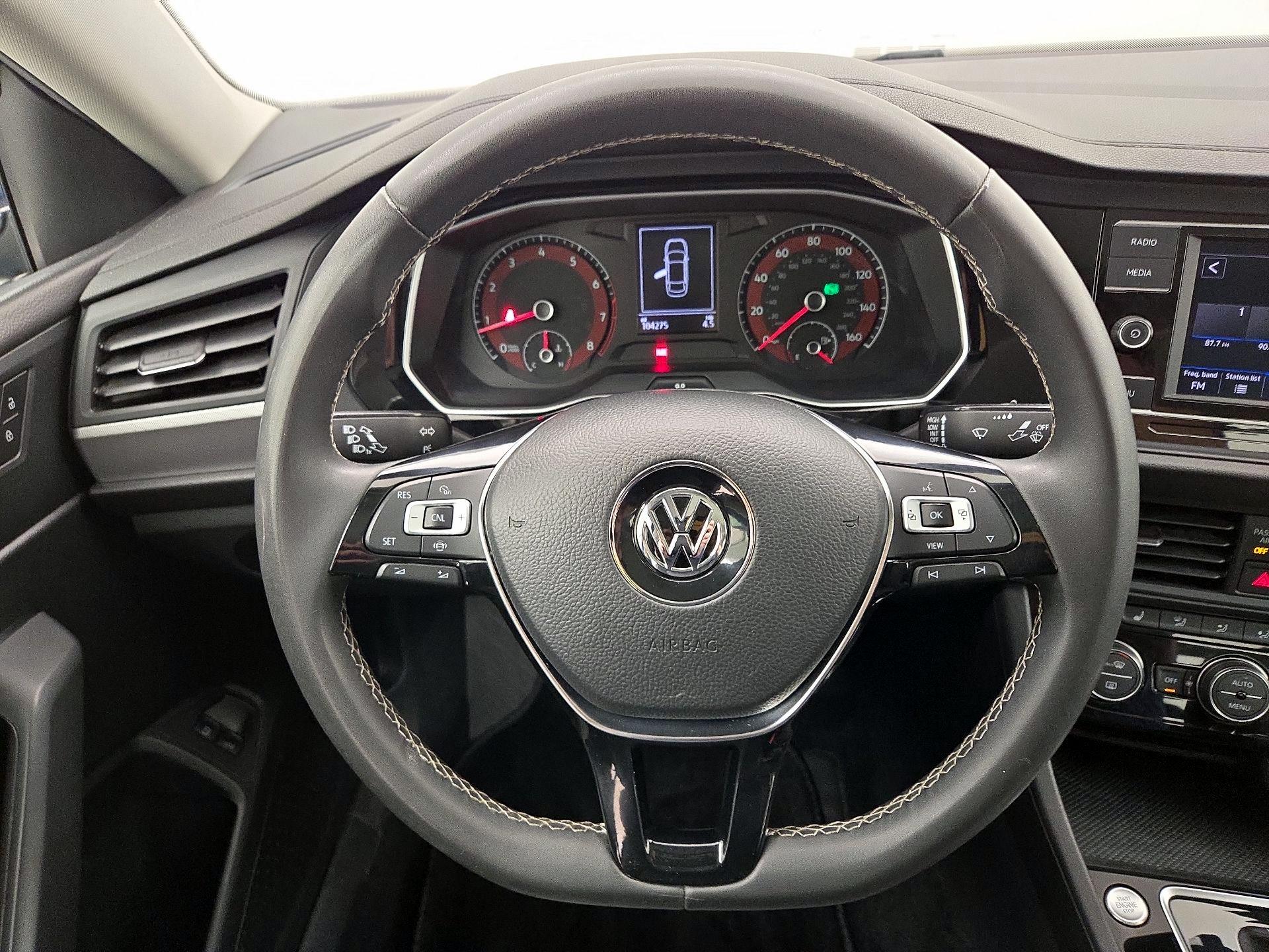 Thumbnail: 2021 Volkswagen Jetta - 10