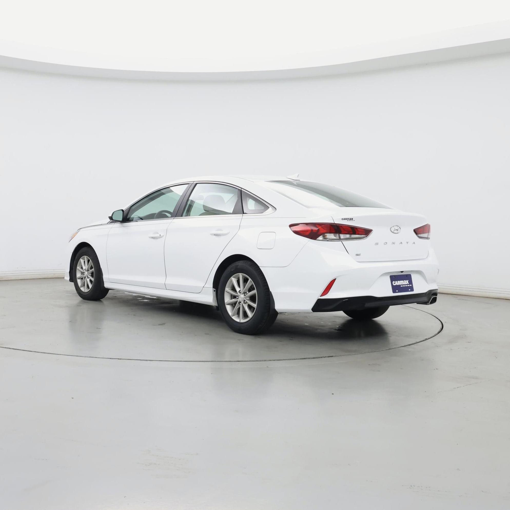 Thumbnail: 2019 Hyundai Sonata - 2