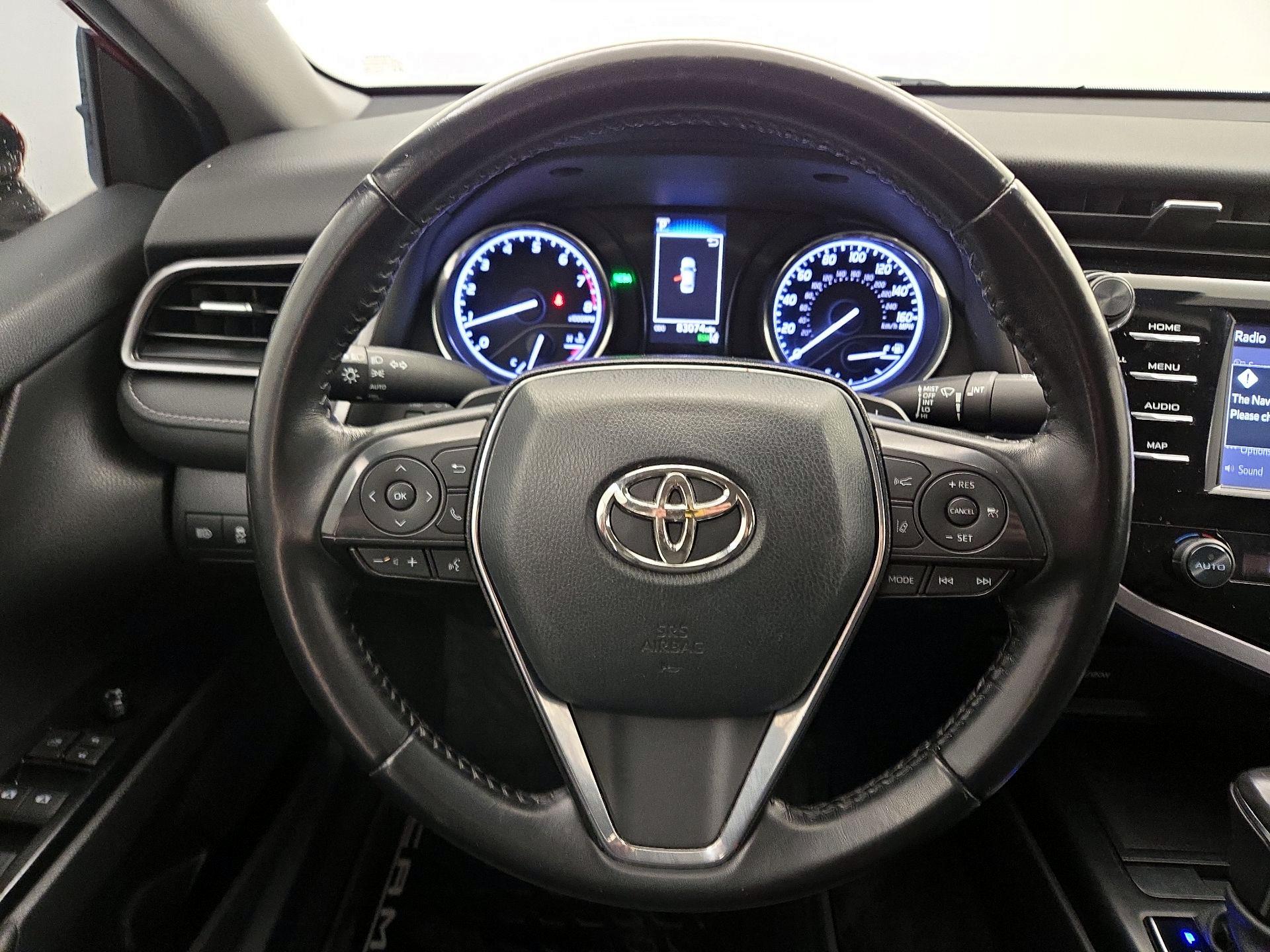 Thumbnail: 2020 Toyota Camry - 10