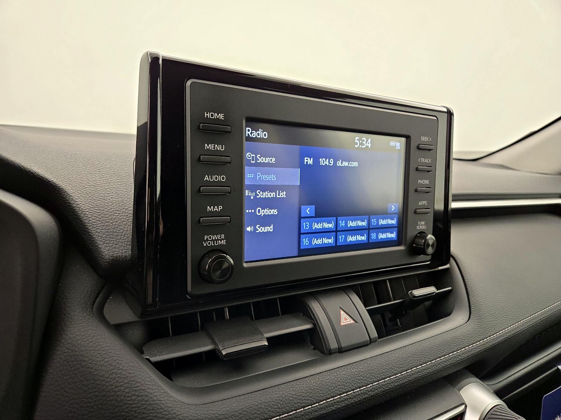 Thumbnail: 2019 Toyota RAV4 - 15
