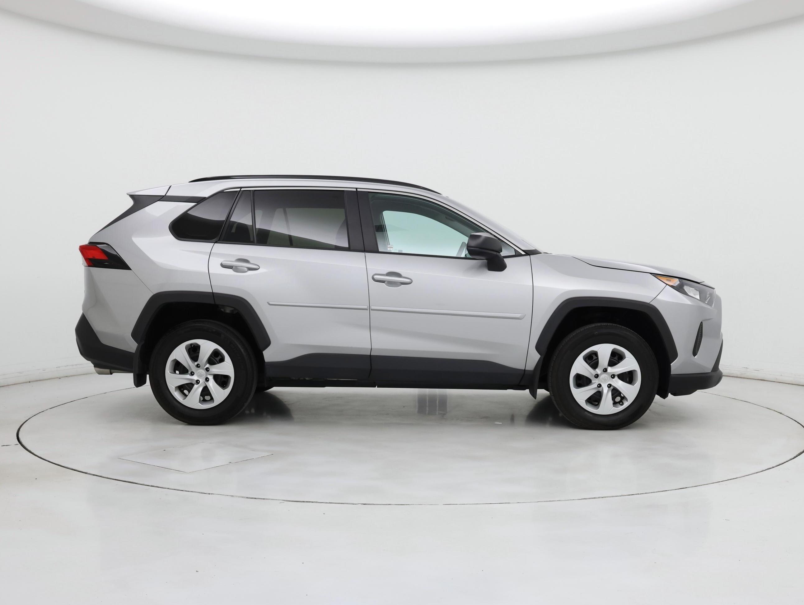 Thumbnail: 2019 Toyota RAV4 - 7