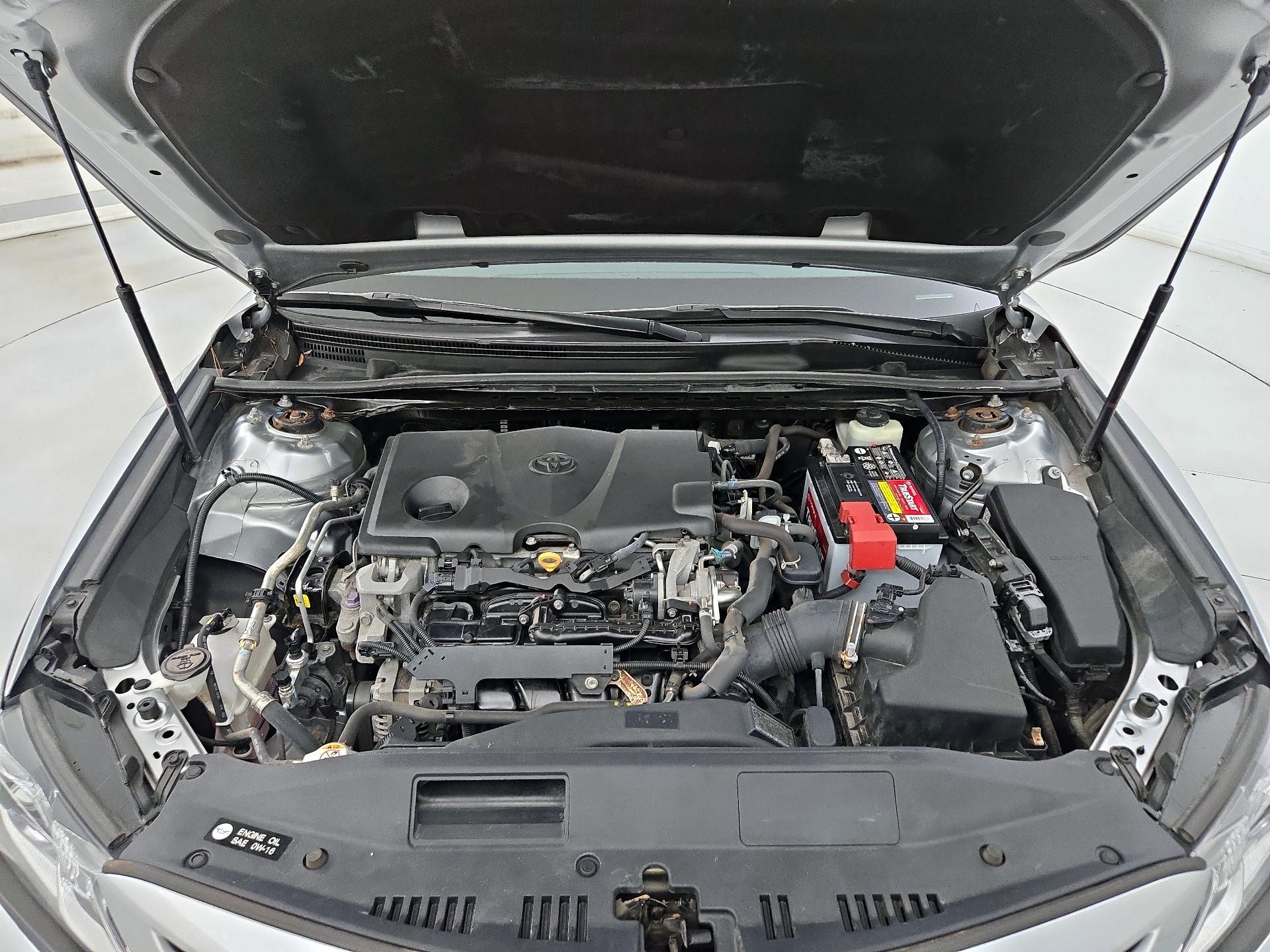 Thumbnail: 2018 Toyota Camry - 19