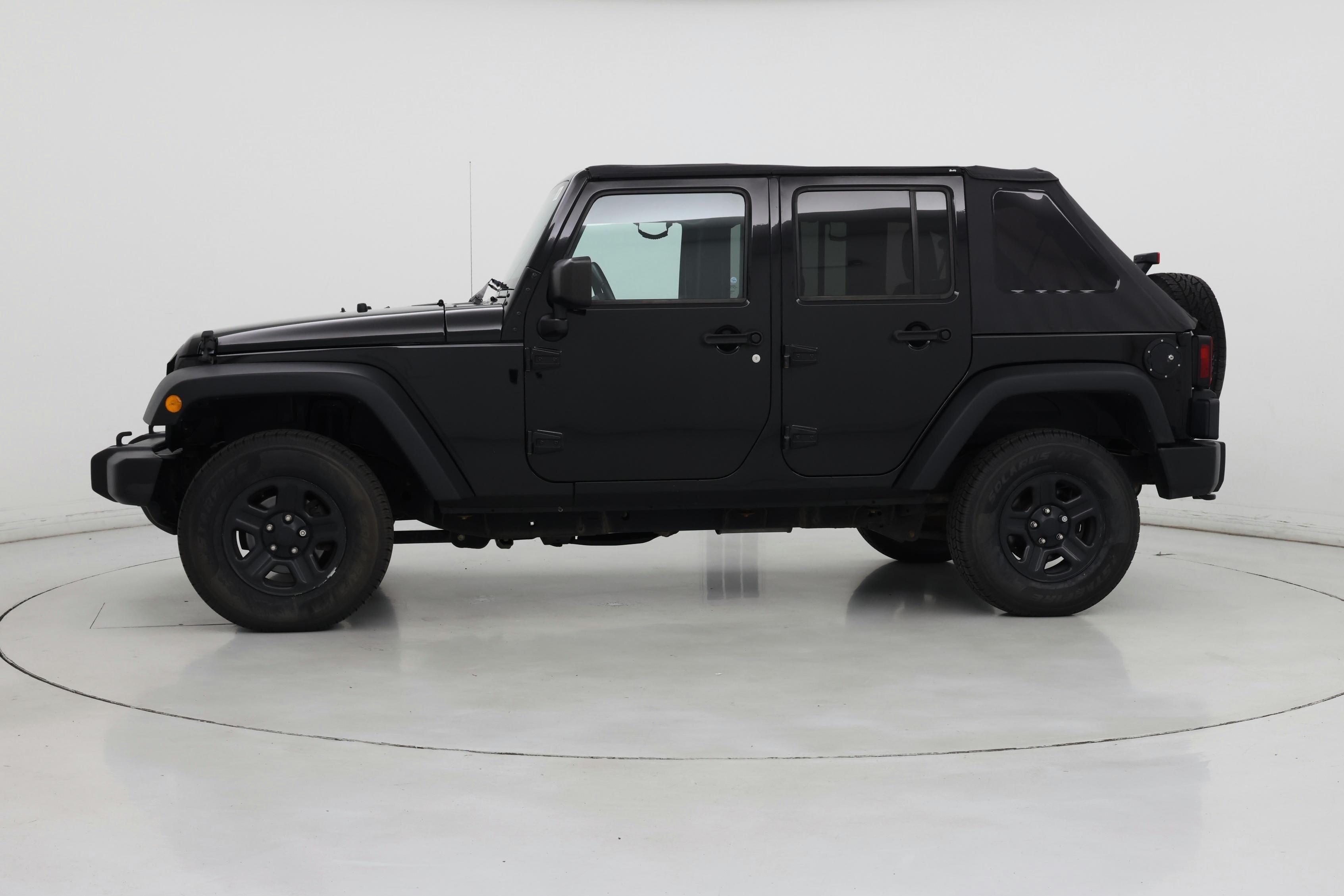 Thumbnail: 2017 Jeep Wrangler - 3