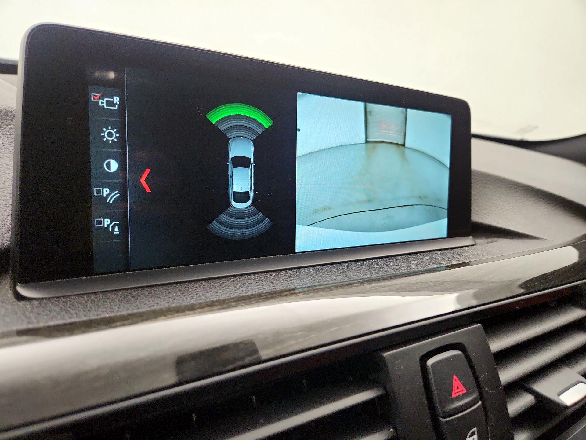 Thumbnail: 2016 BMW 4 Series - 15