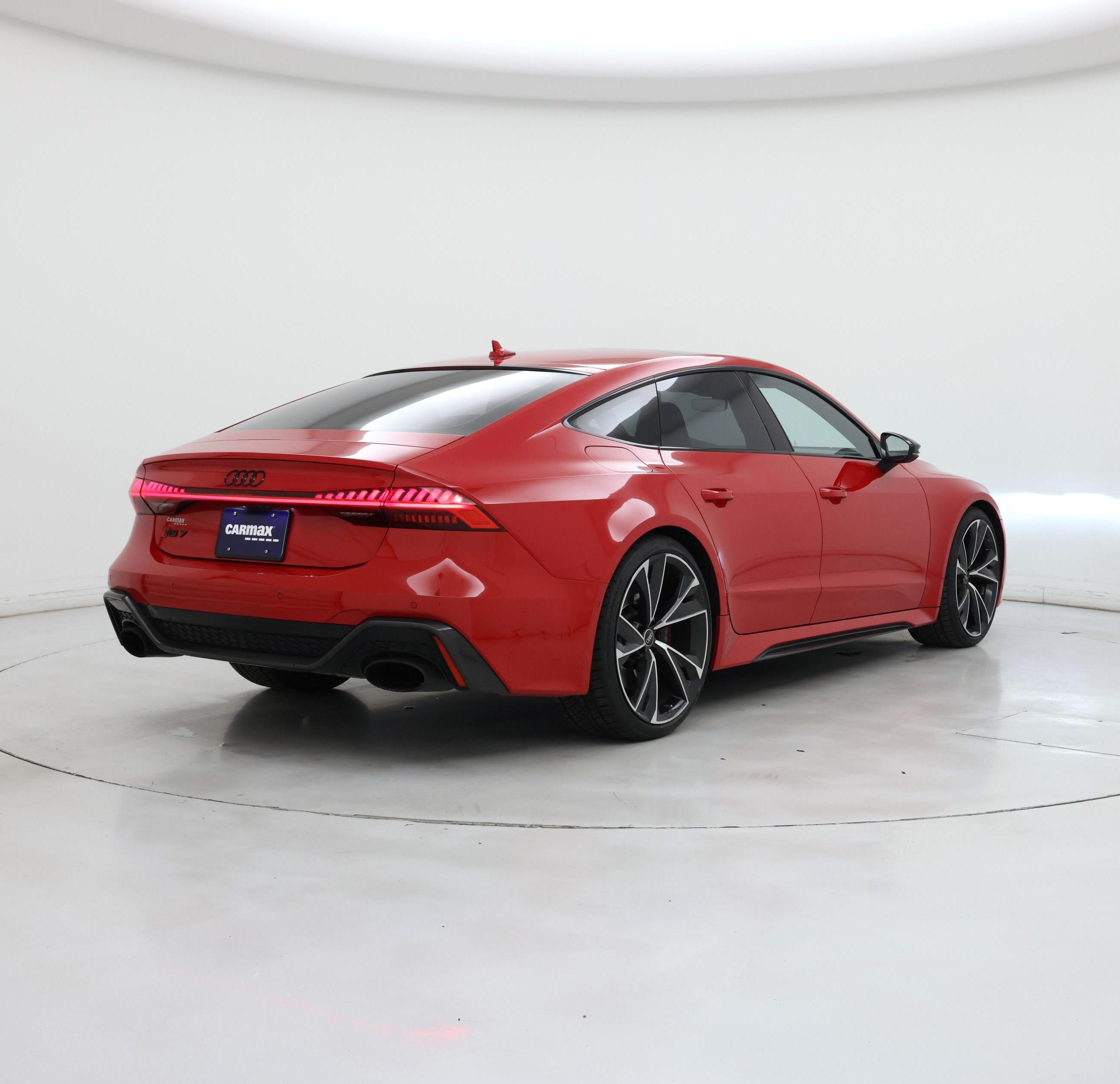 Thumbnail: 2021 Audi RS 7 - 8