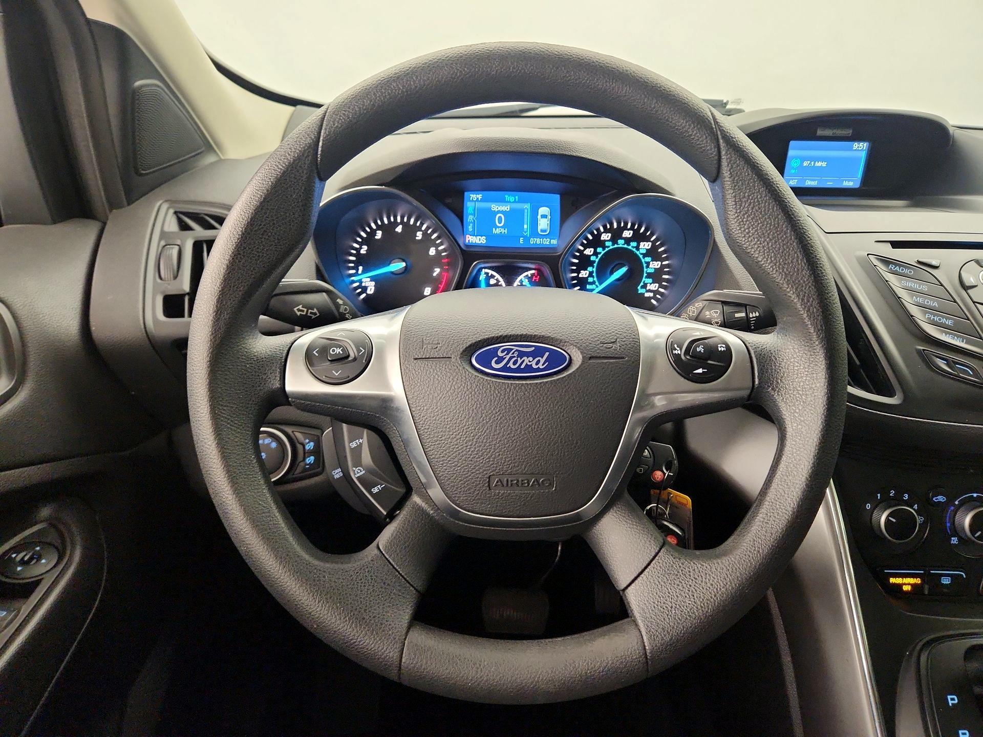 Thumbnail: 2015 Ford Escape - 10