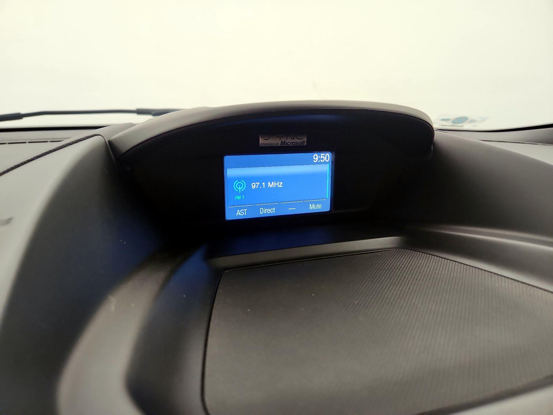 Thumbnail: 2015 Ford Escape - 15