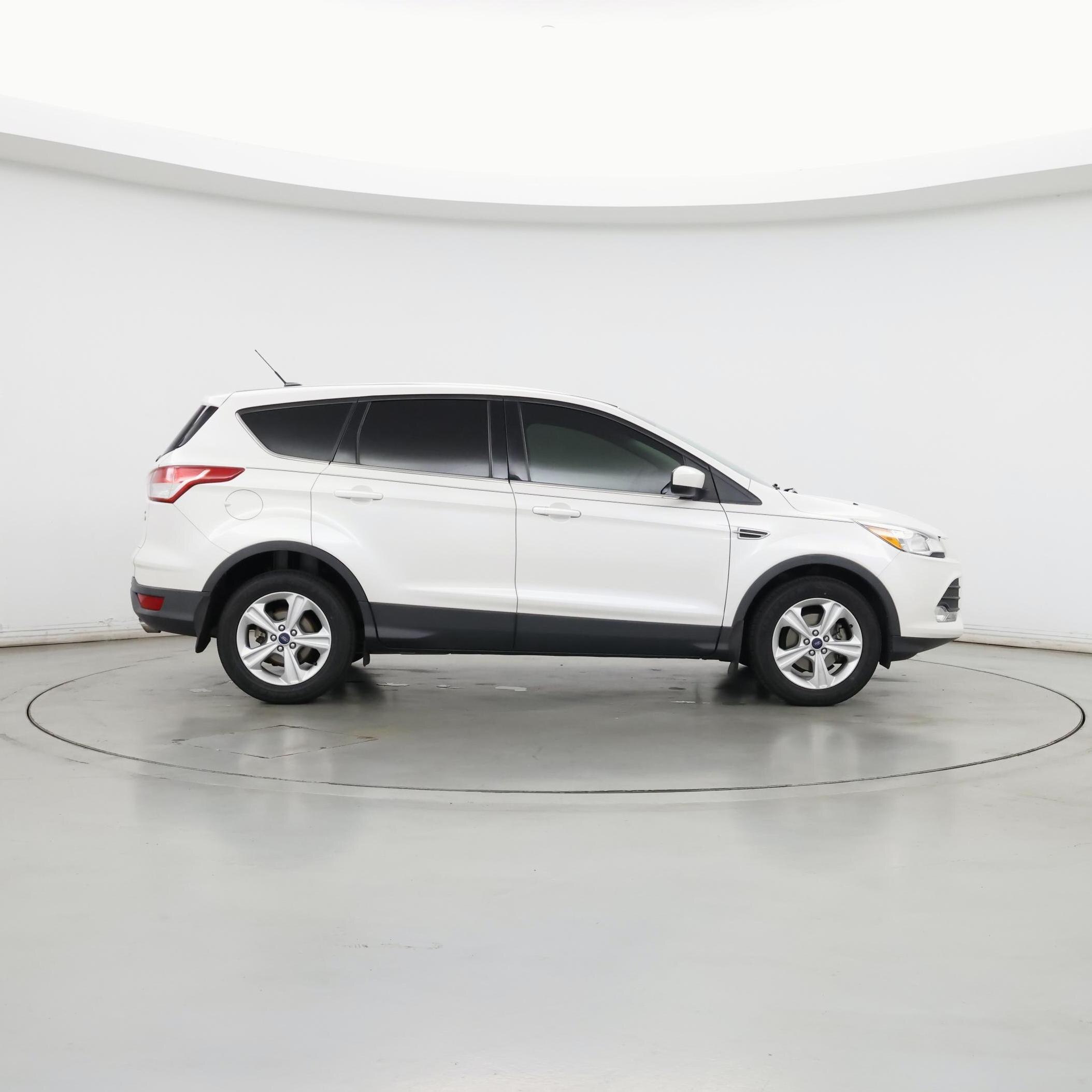 Thumbnail: 2015 Ford Escape - 7