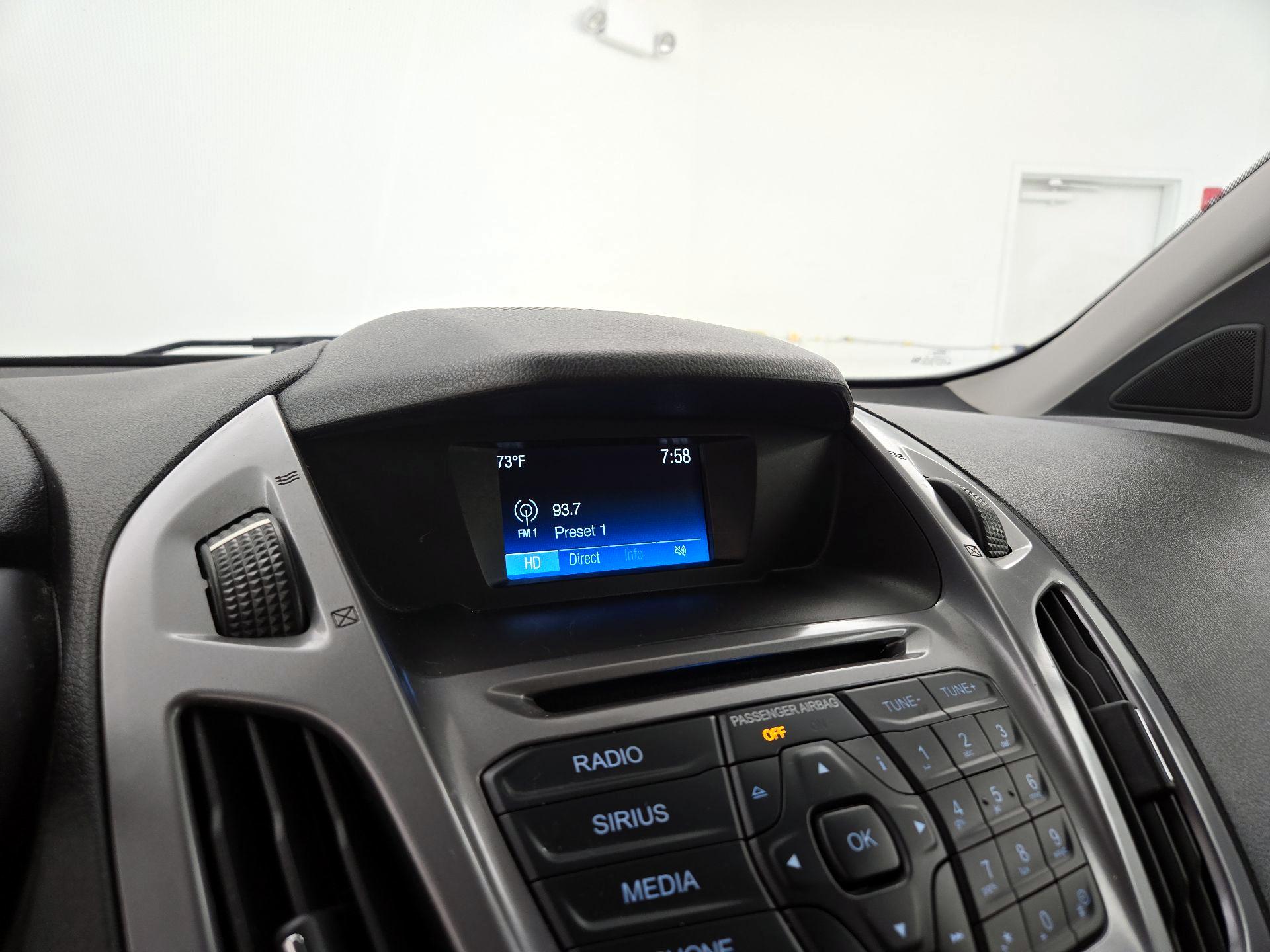 Thumbnail: 2016 Ford Transit Series - 13
