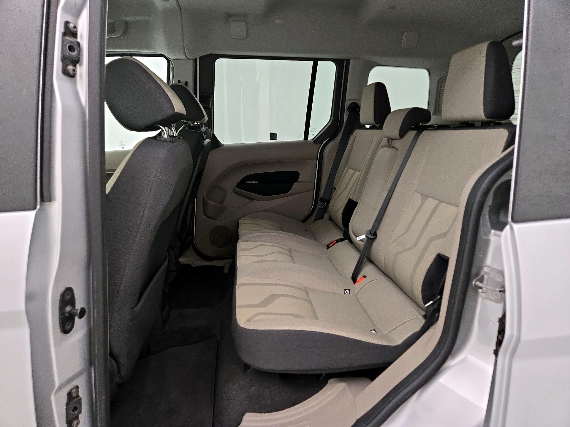 Thumbnail: 2016 Ford Transit Series - 17