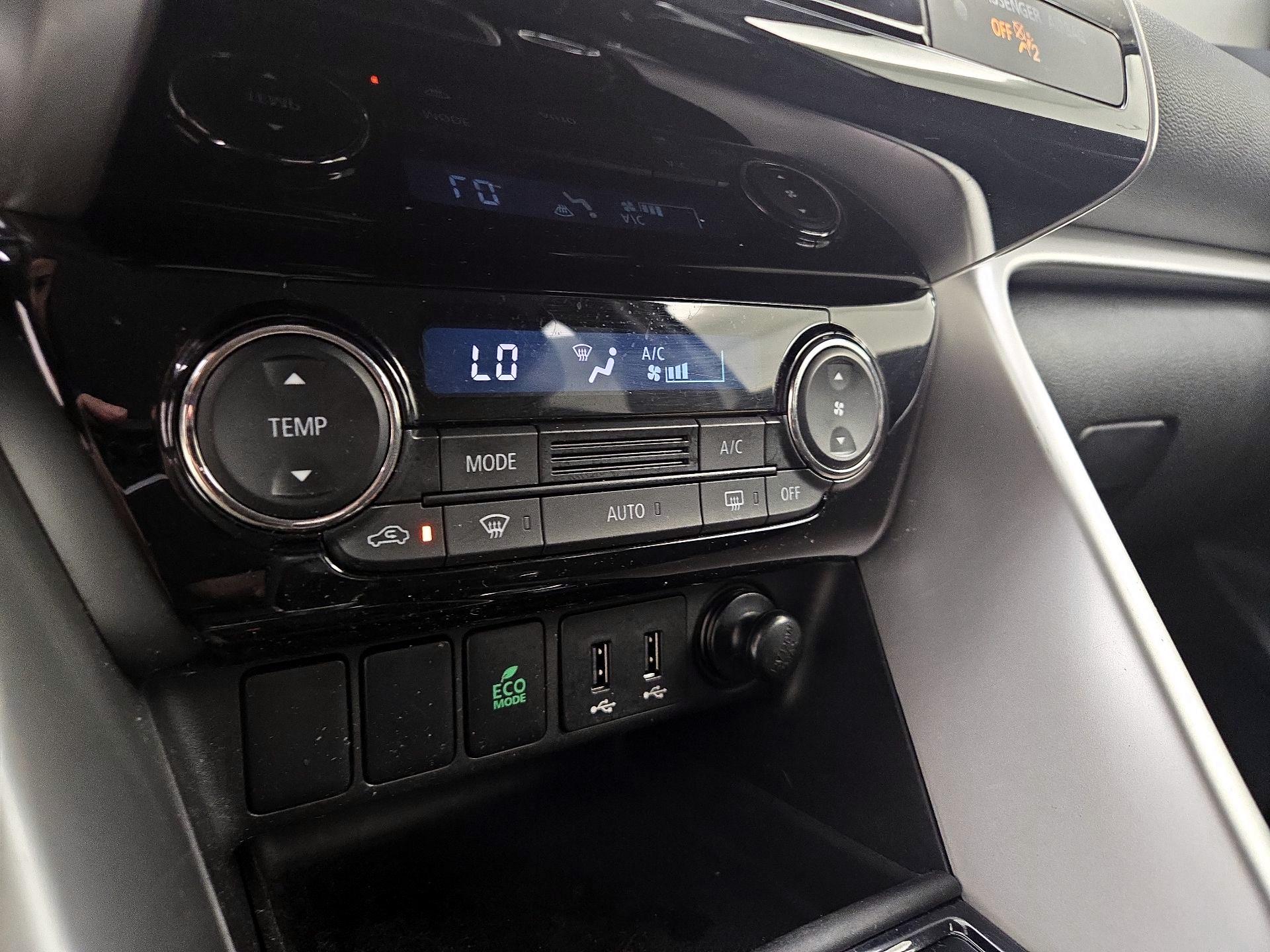 Thumbnail: 2018 Mitsubishi Eclipse Cross - 16