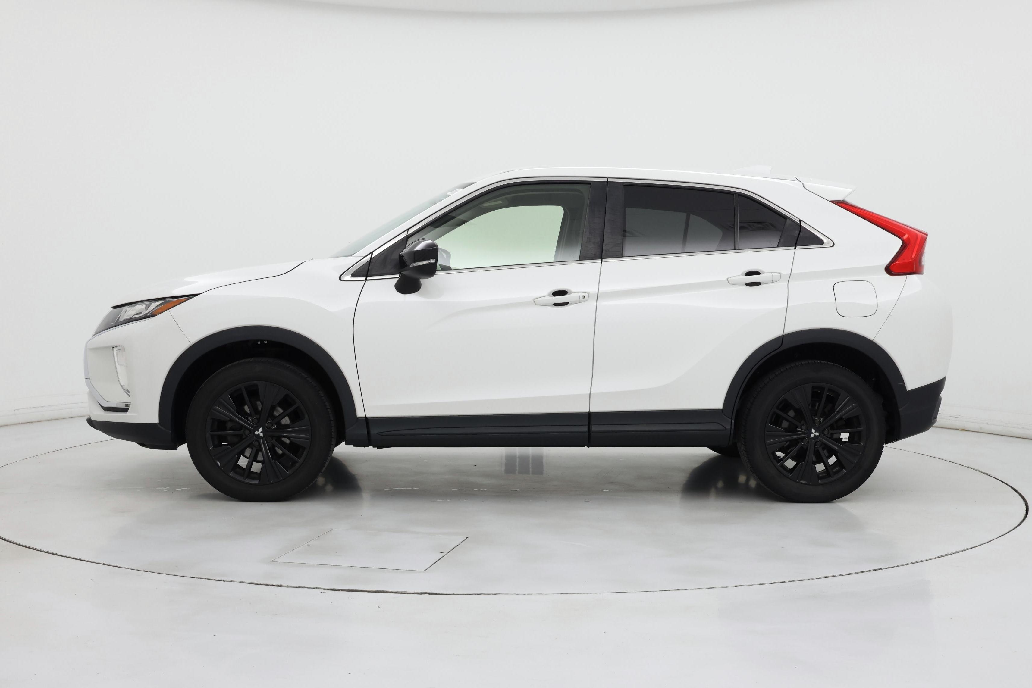 Thumbnail: 2018 Mitsubishi Eclipse Cross - 3