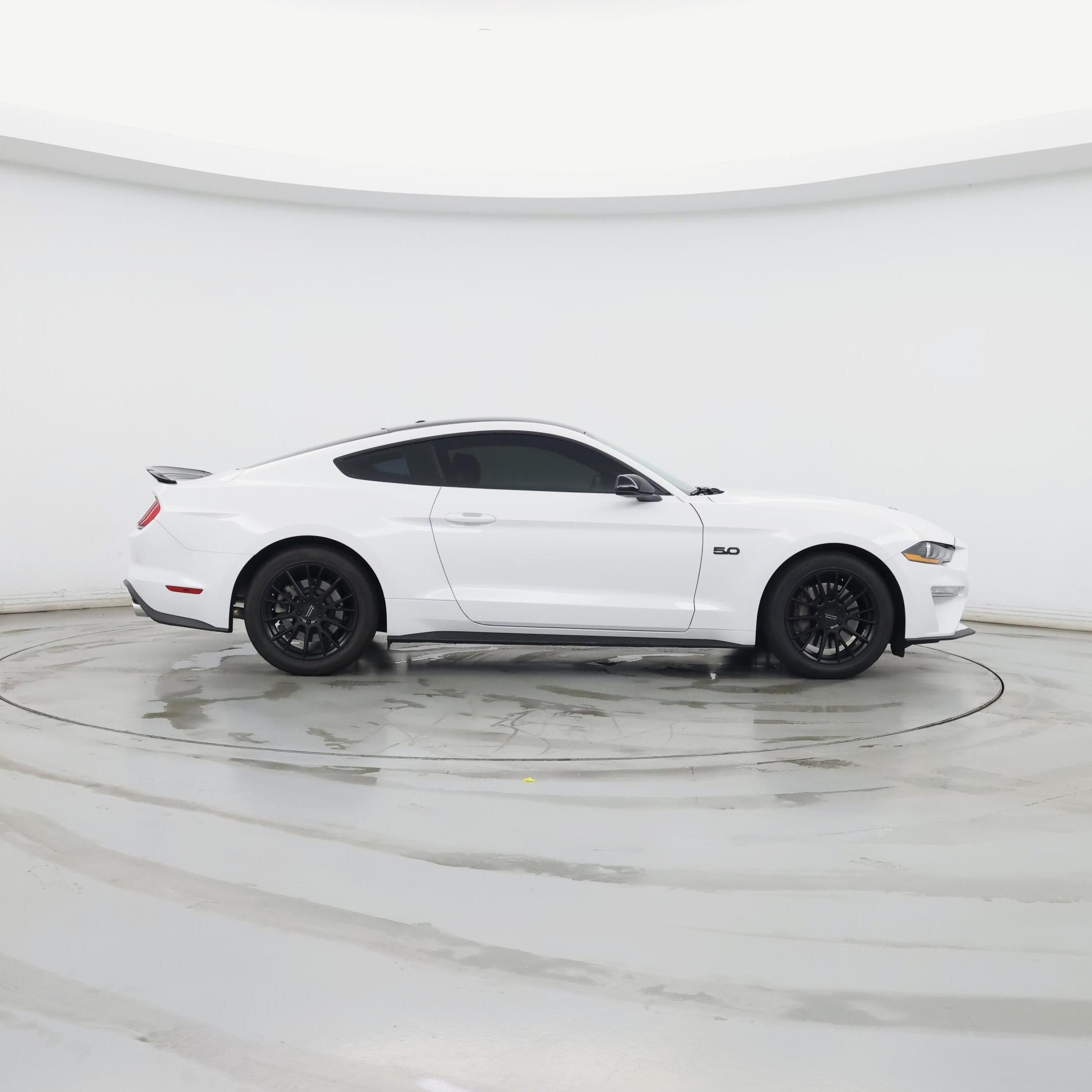 Thumbnail: 2020 Ford Mustang - 7