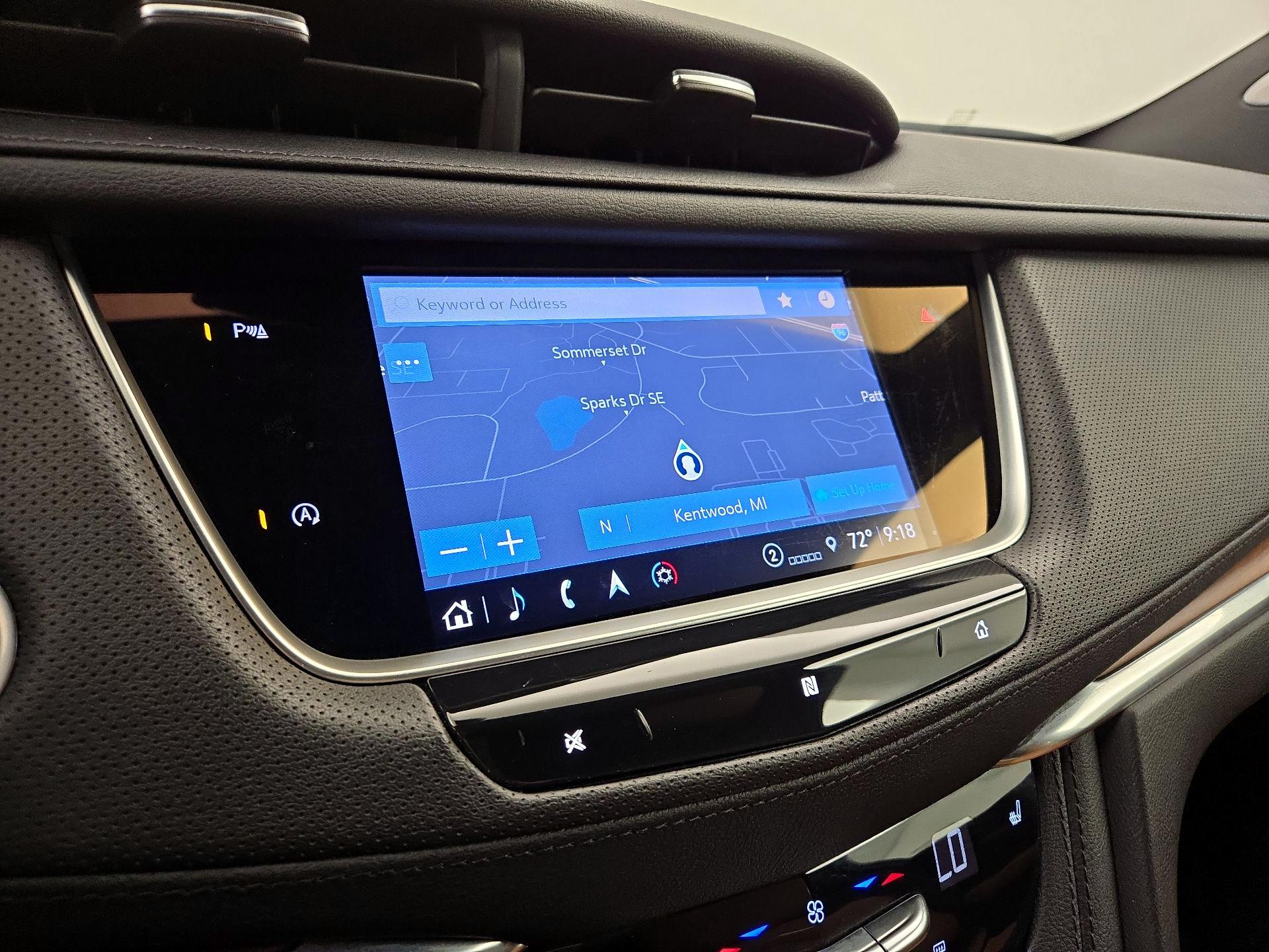 Thumbnail: 2021 Cadillac XT5 - 14