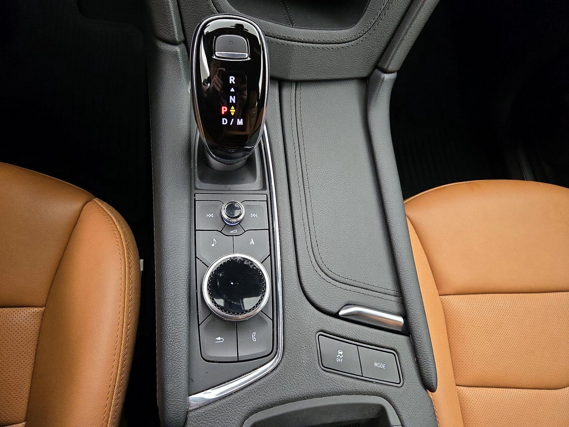 Thumbnail: 2021 Cadillac XT5 - 18