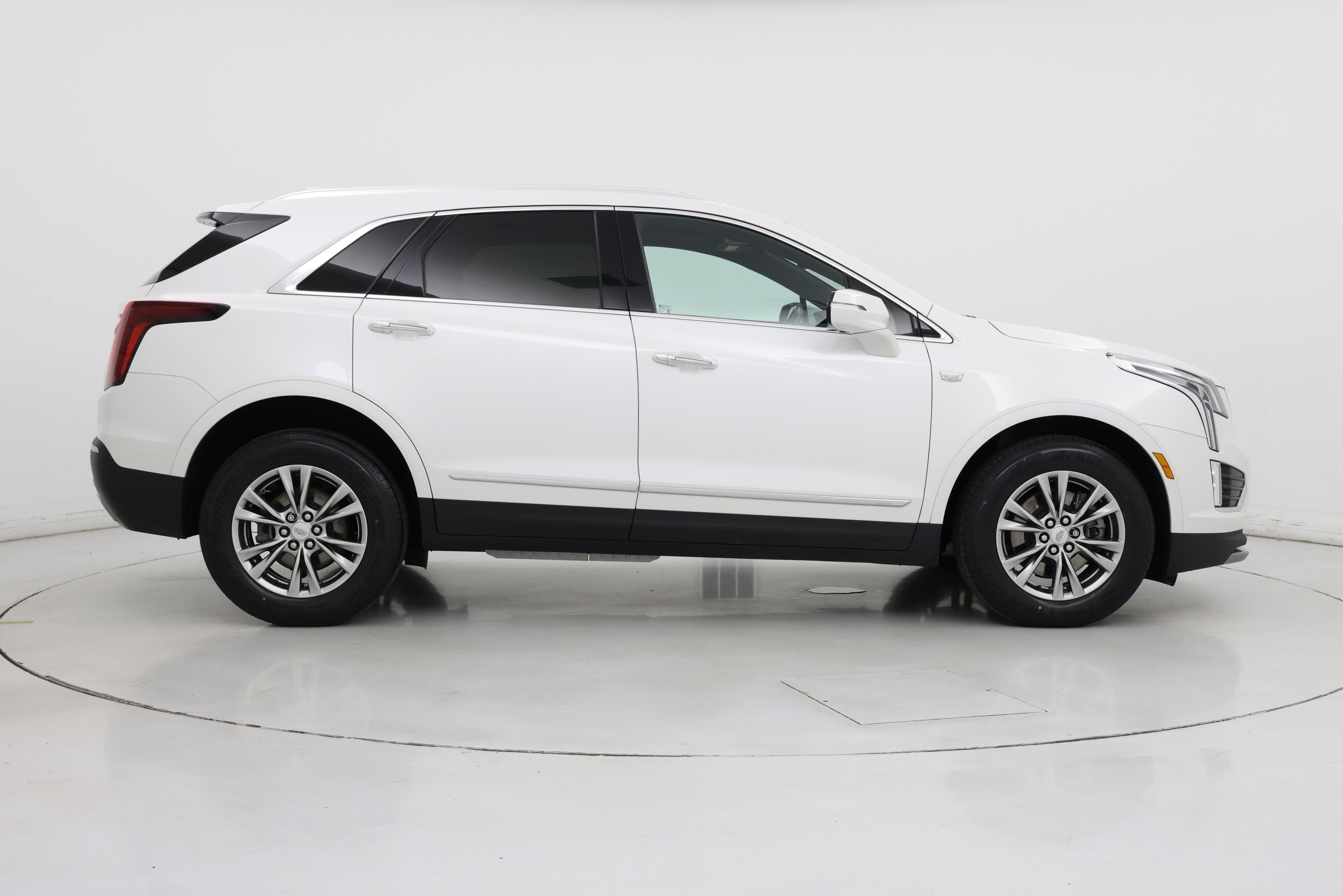 Thumbnail: 2021 Cadillac XT5 - 7