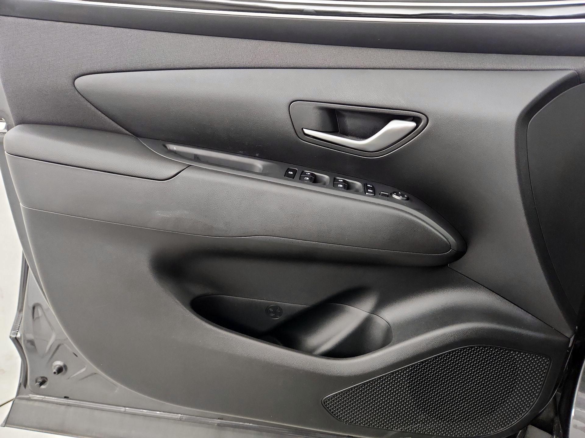 Thumbnail: 2023 Hyundai Tucson - 12