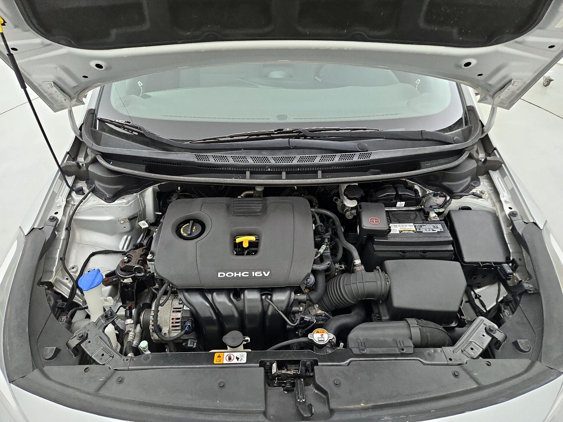 Thumbnail: 2017 Kia Forte - 20