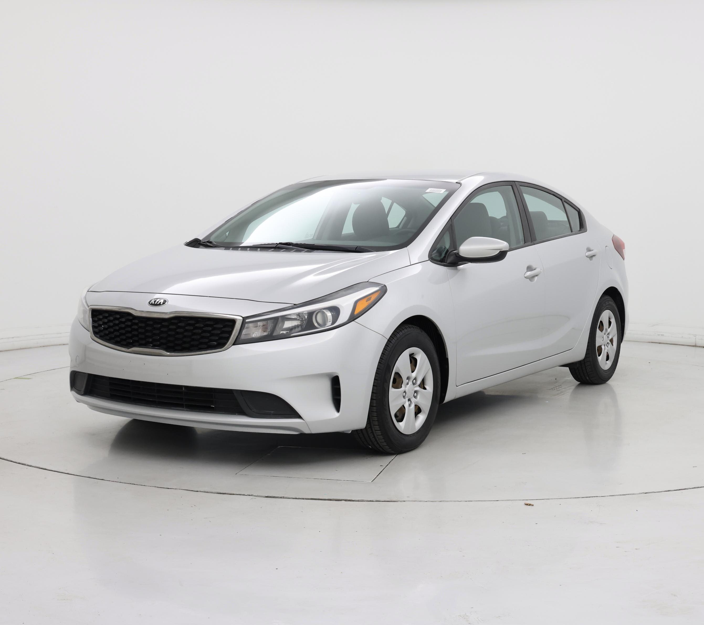 Thumbnail: 2017 Kia Forte - 4