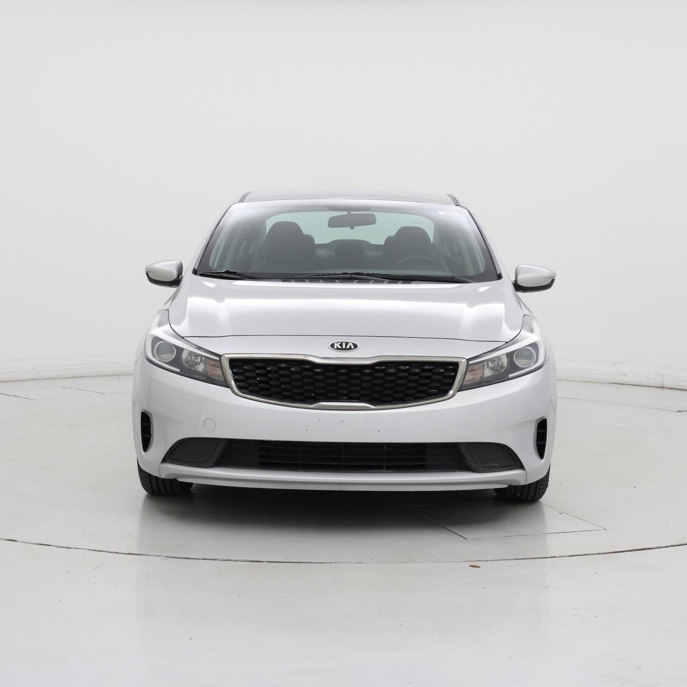 Thumbnail: 2017 Kia Forte - 5