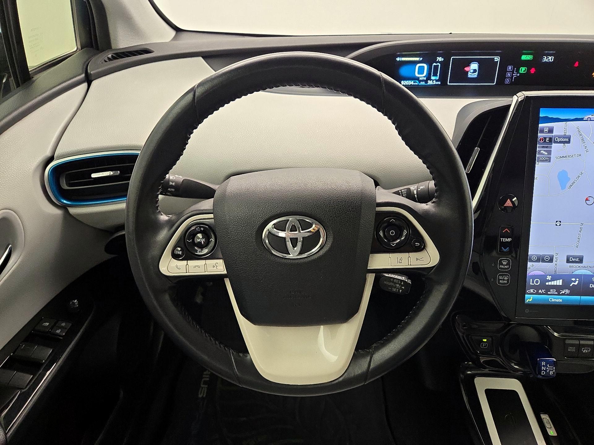 Thumbnail: 2019 Toyota Prius Prime - 10