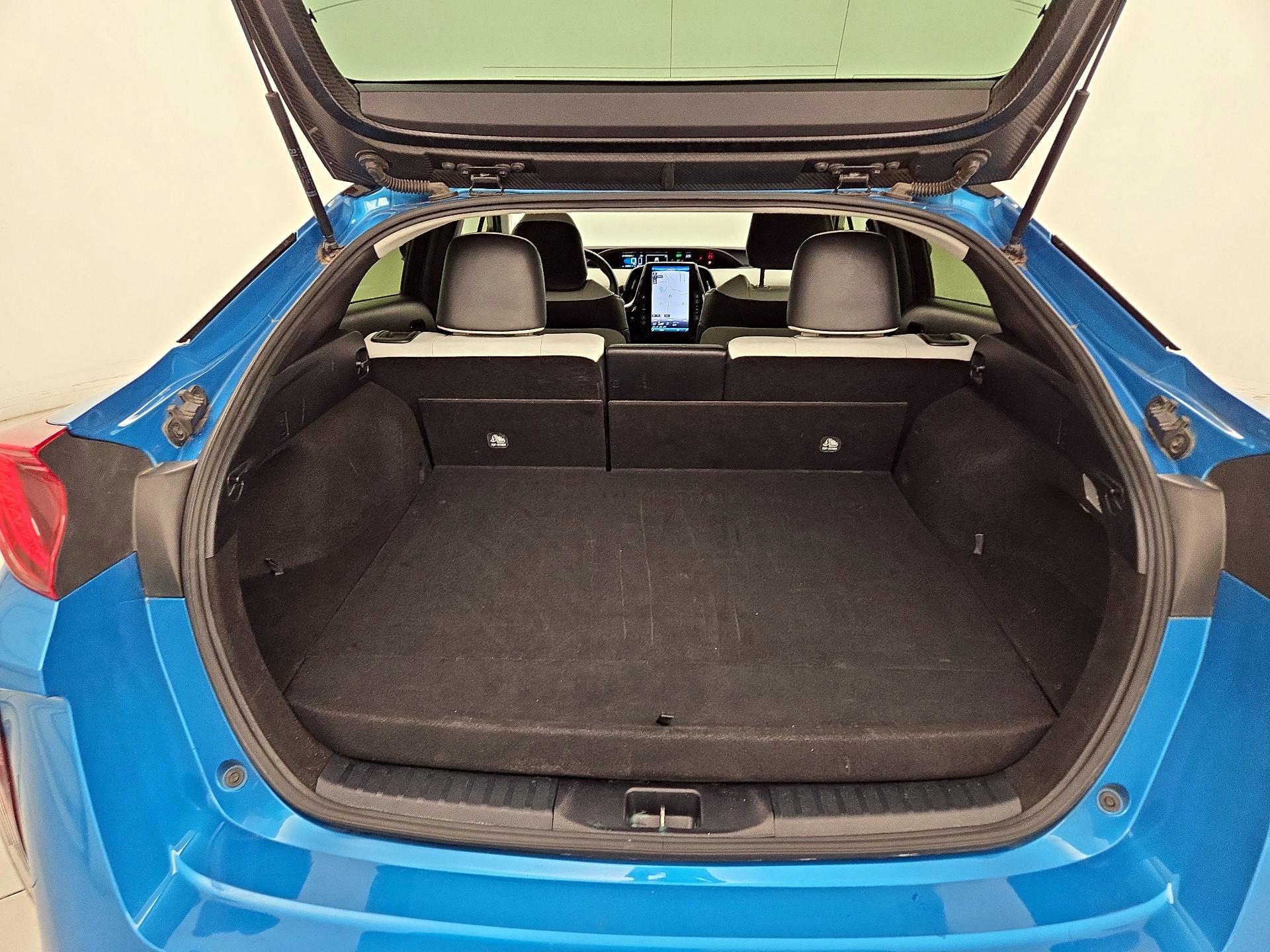 Thumbnail: 2019 Toyota Prius Prime - 20