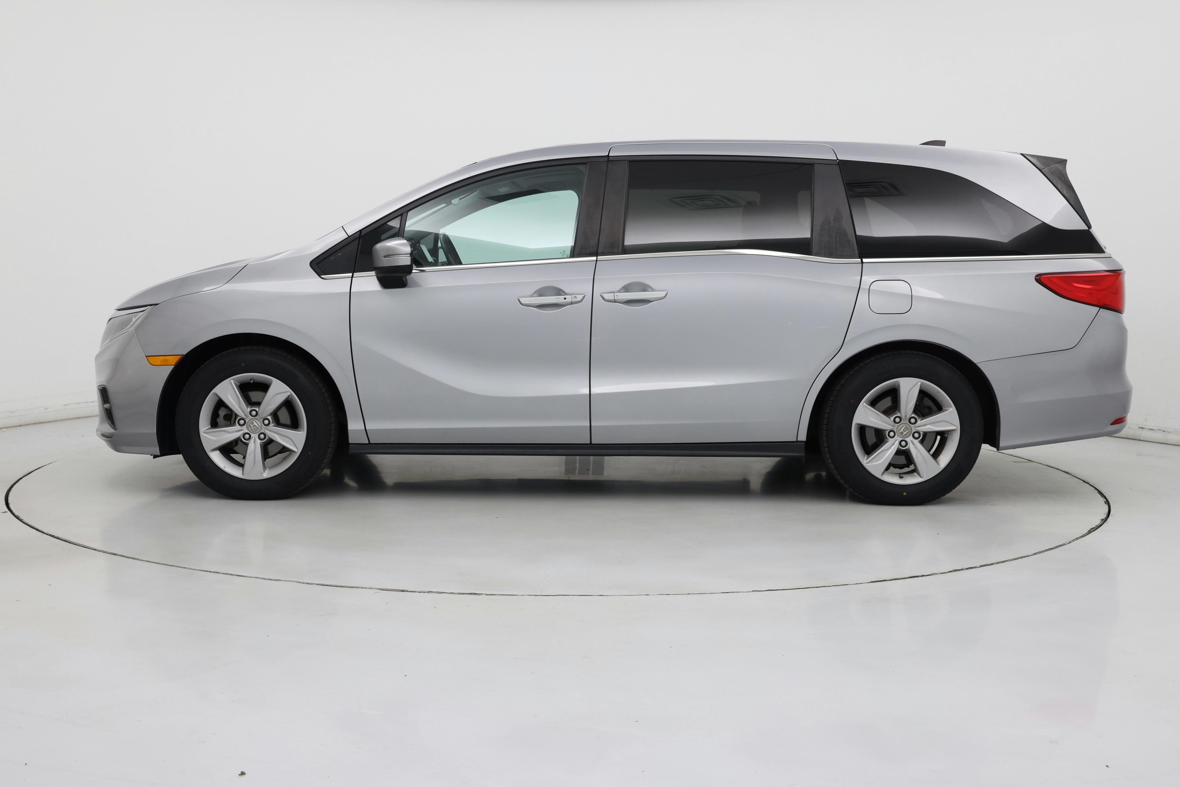 Thumbnail: 2019 Honda Odyssey - 3