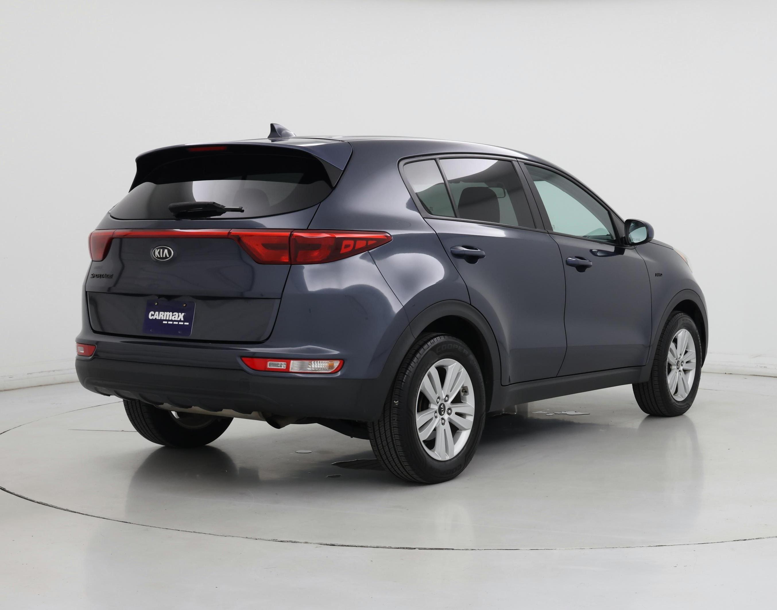 Thumbnail: 2017 Kia Sportage - 8