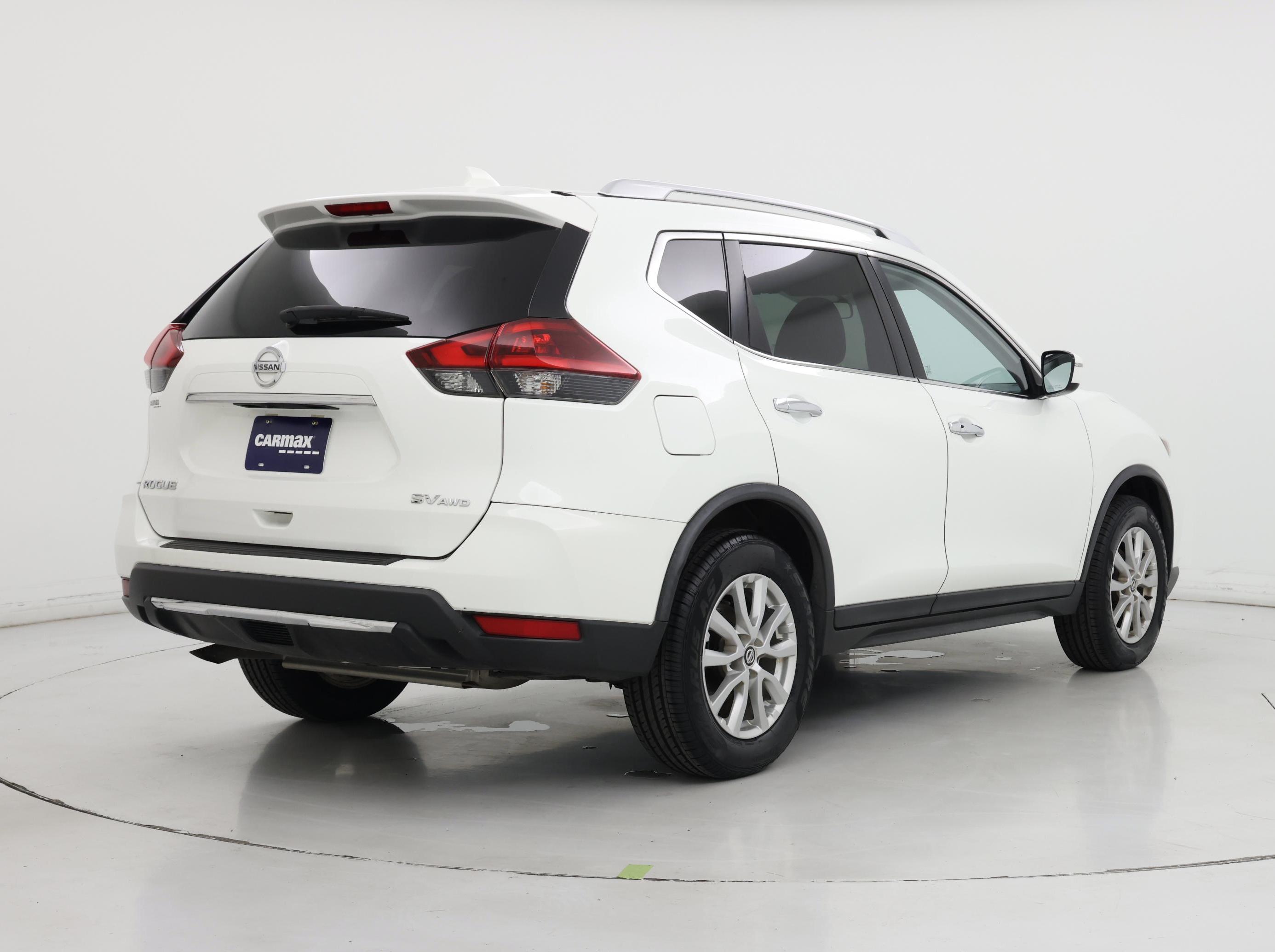 Thumbnail: 2018 Nissan Rogue - 8