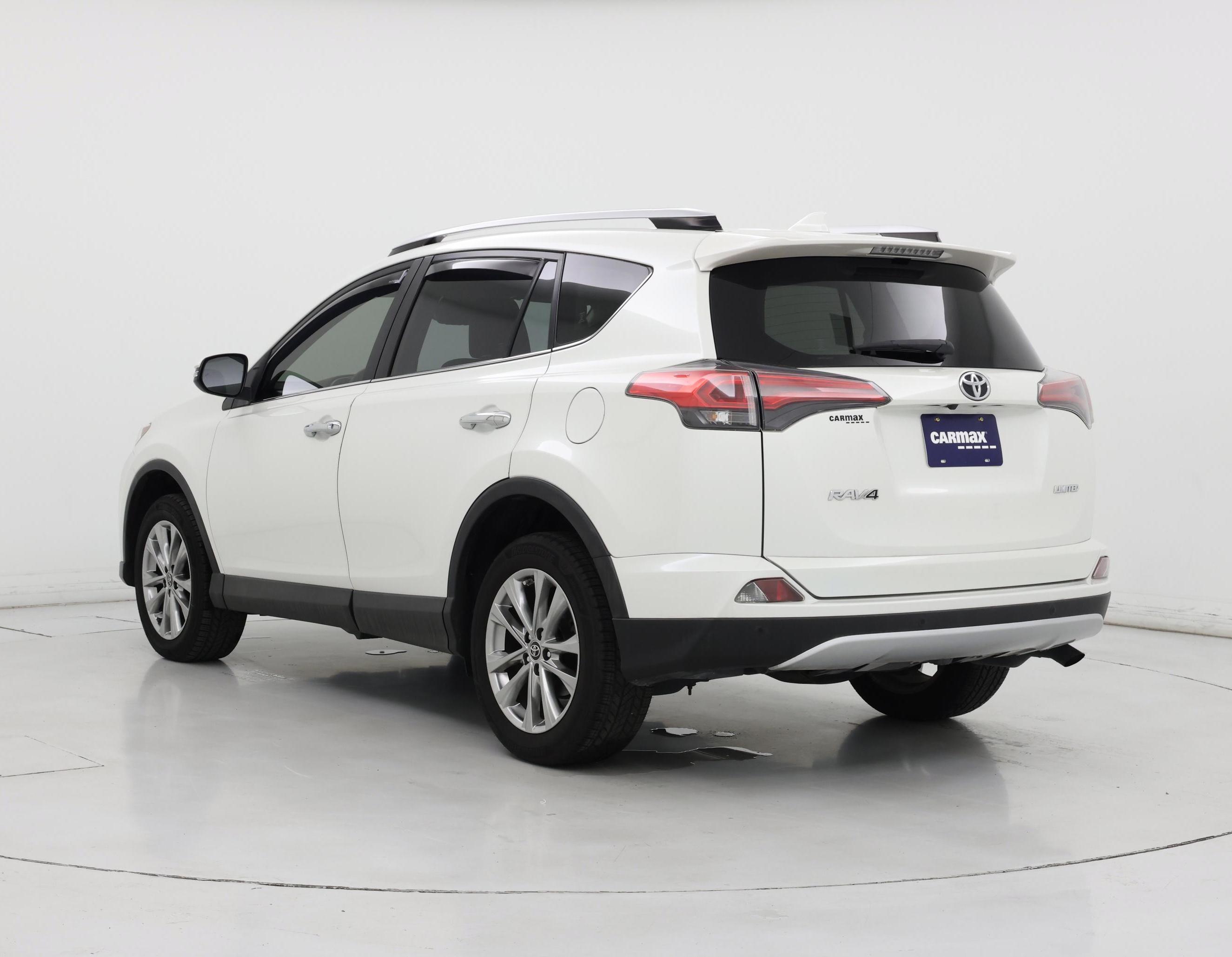 Thumbnail: 2016 Toyota RAV4 - 2