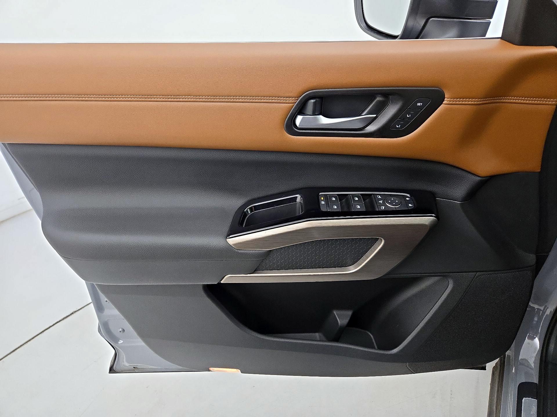 Thumbnail: 2022 Nissan Pathfinder - 12